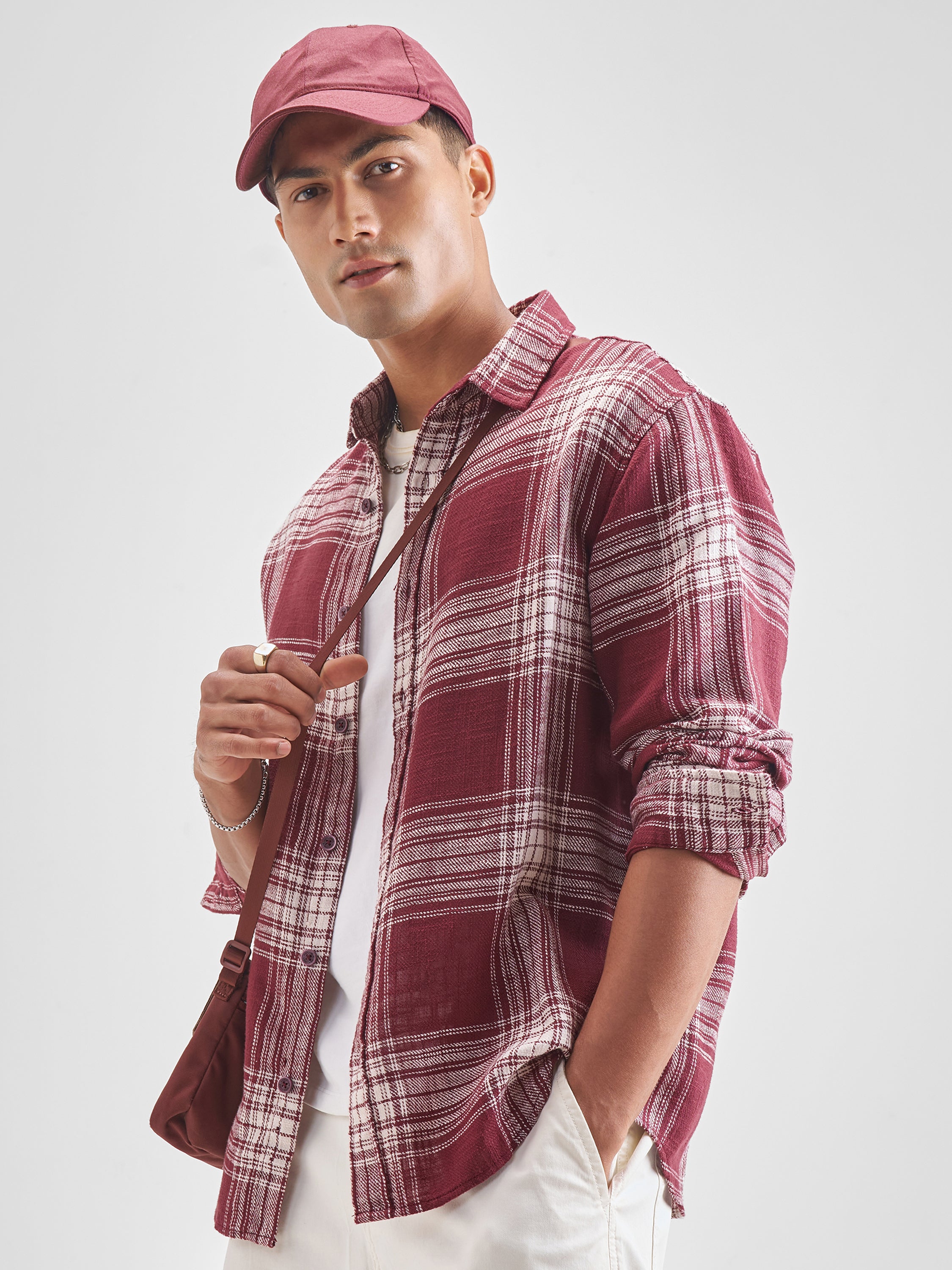 Highlander Men Red Checked Relaxed Fit Casual Shirt - Red - Image 4