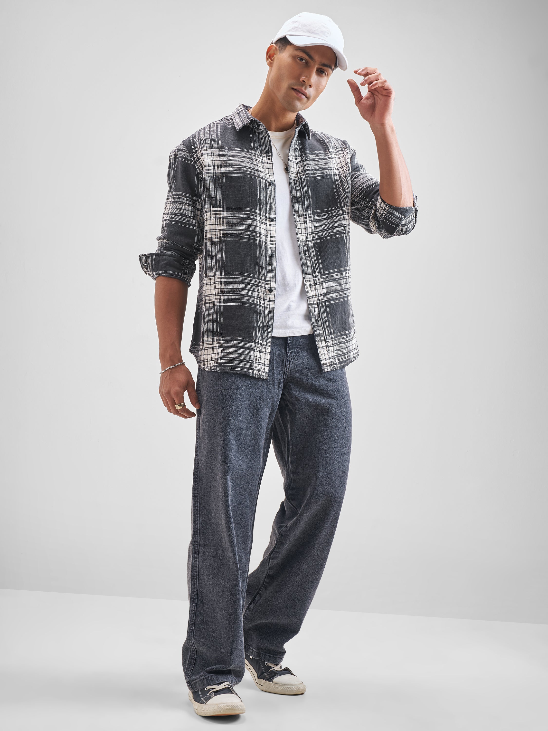 Highlander Men Charcoal Checked Relaxed Fit Casual Shirt - Charcoal - Image 2