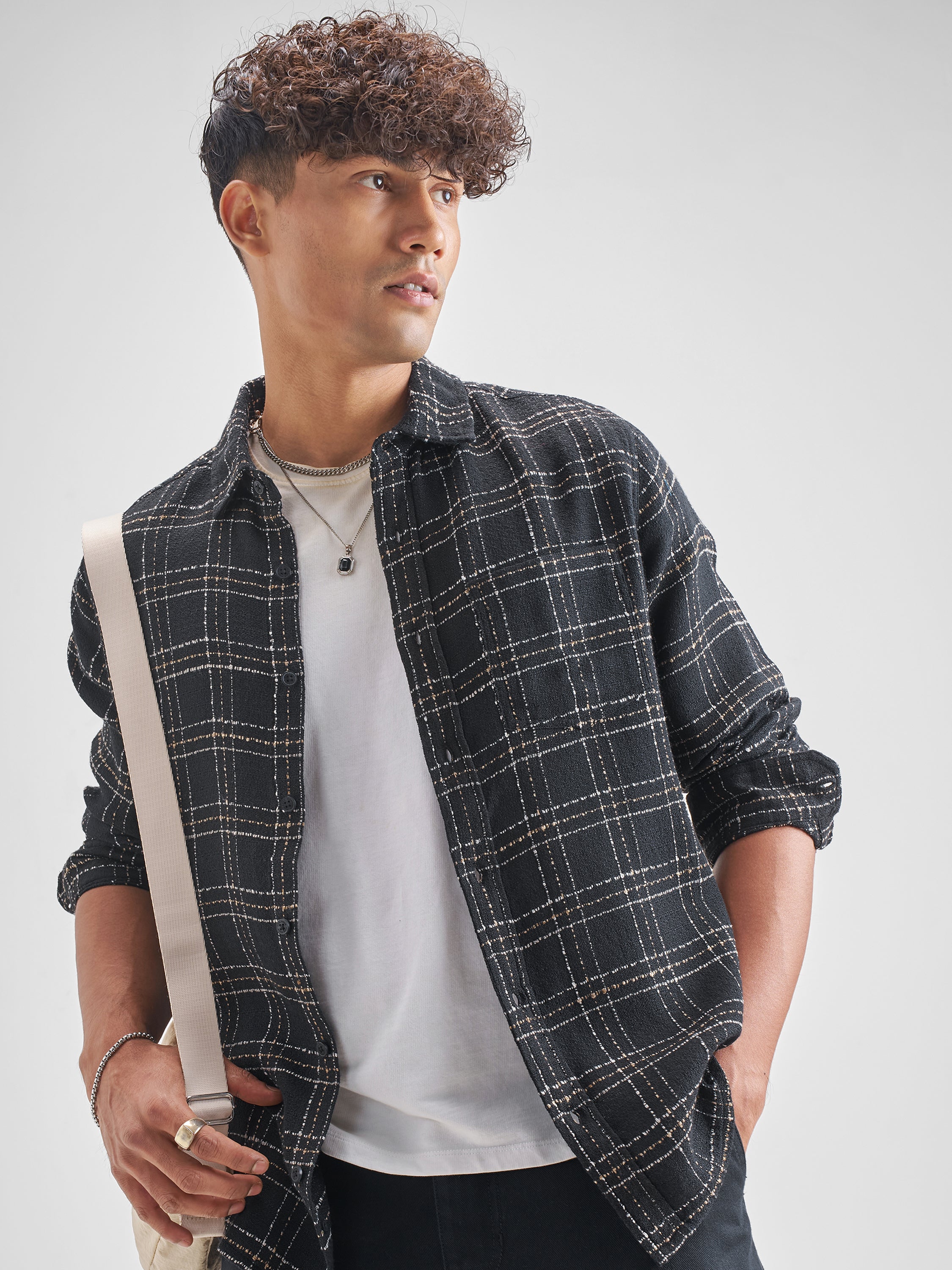 Highlander Men Black Black Checked Slim Fit Casual Shirt - Black - Image 1