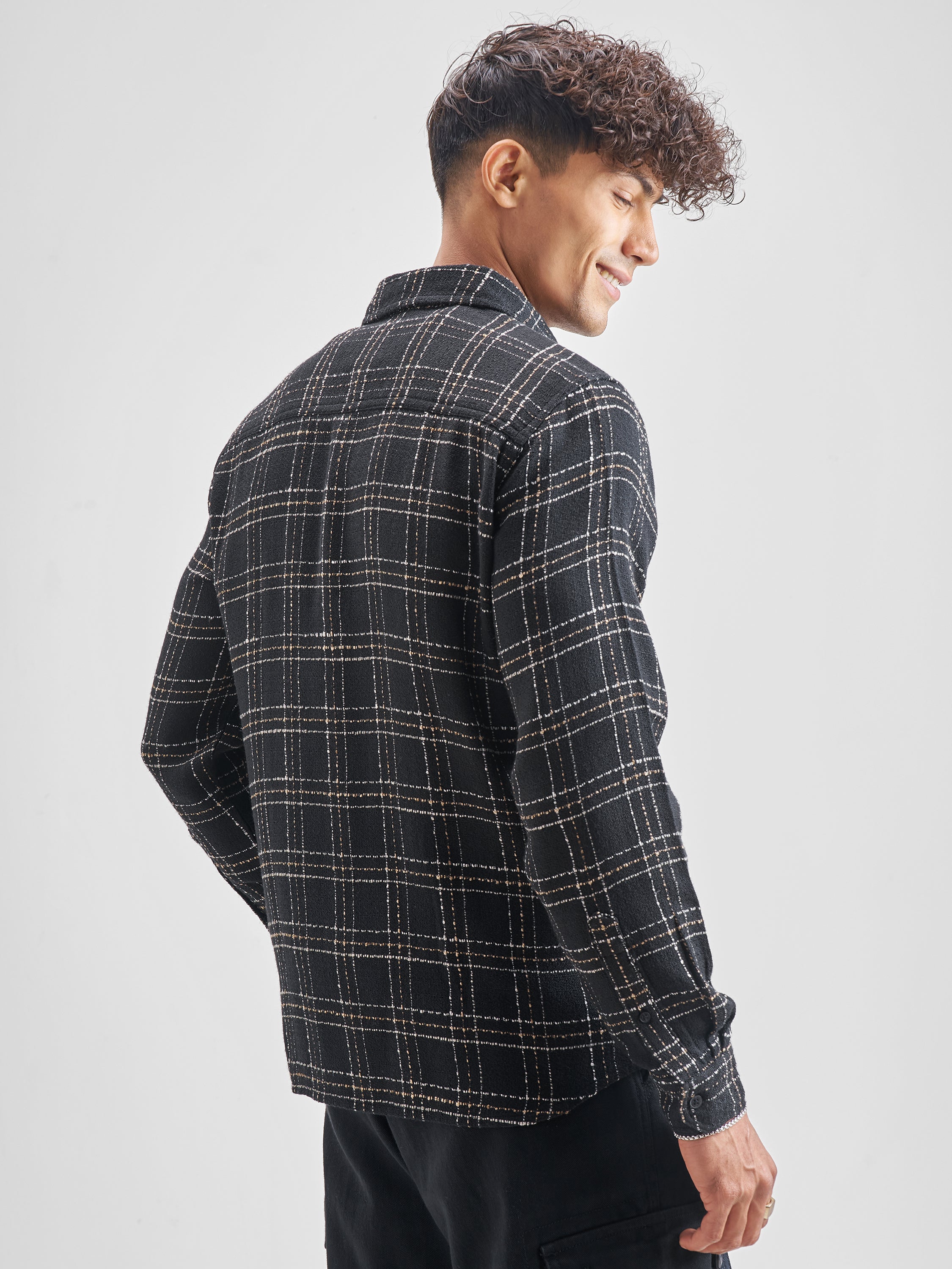 Highlander Men Black Black Checked Slim Fit Casual Shirt - Black - Image 3