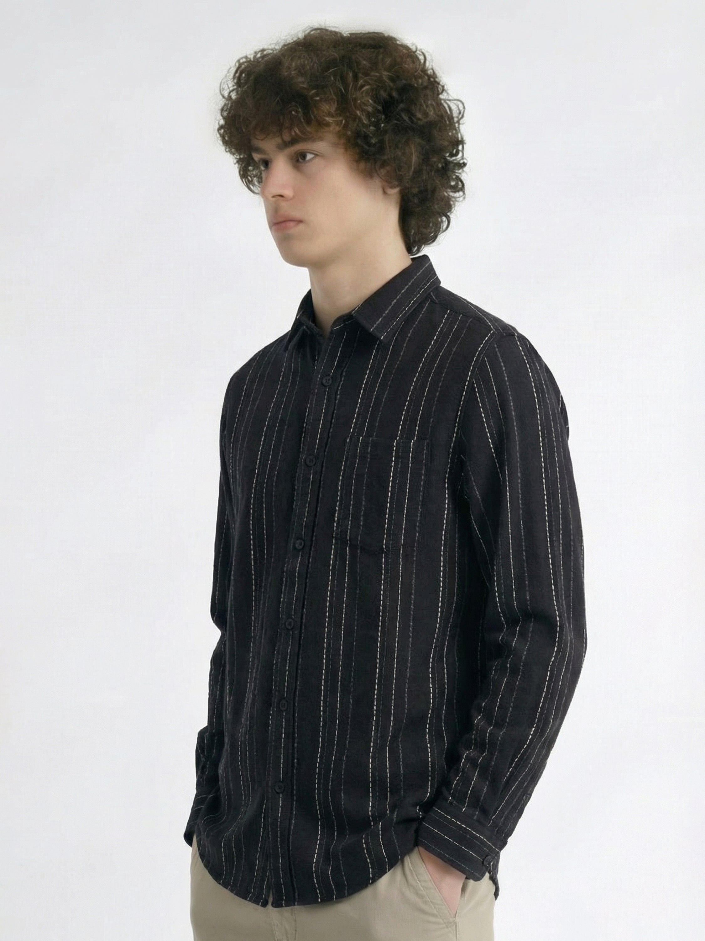 Highlander Men Black Striped Slim Fit Casual Shirt - Black - Image 4