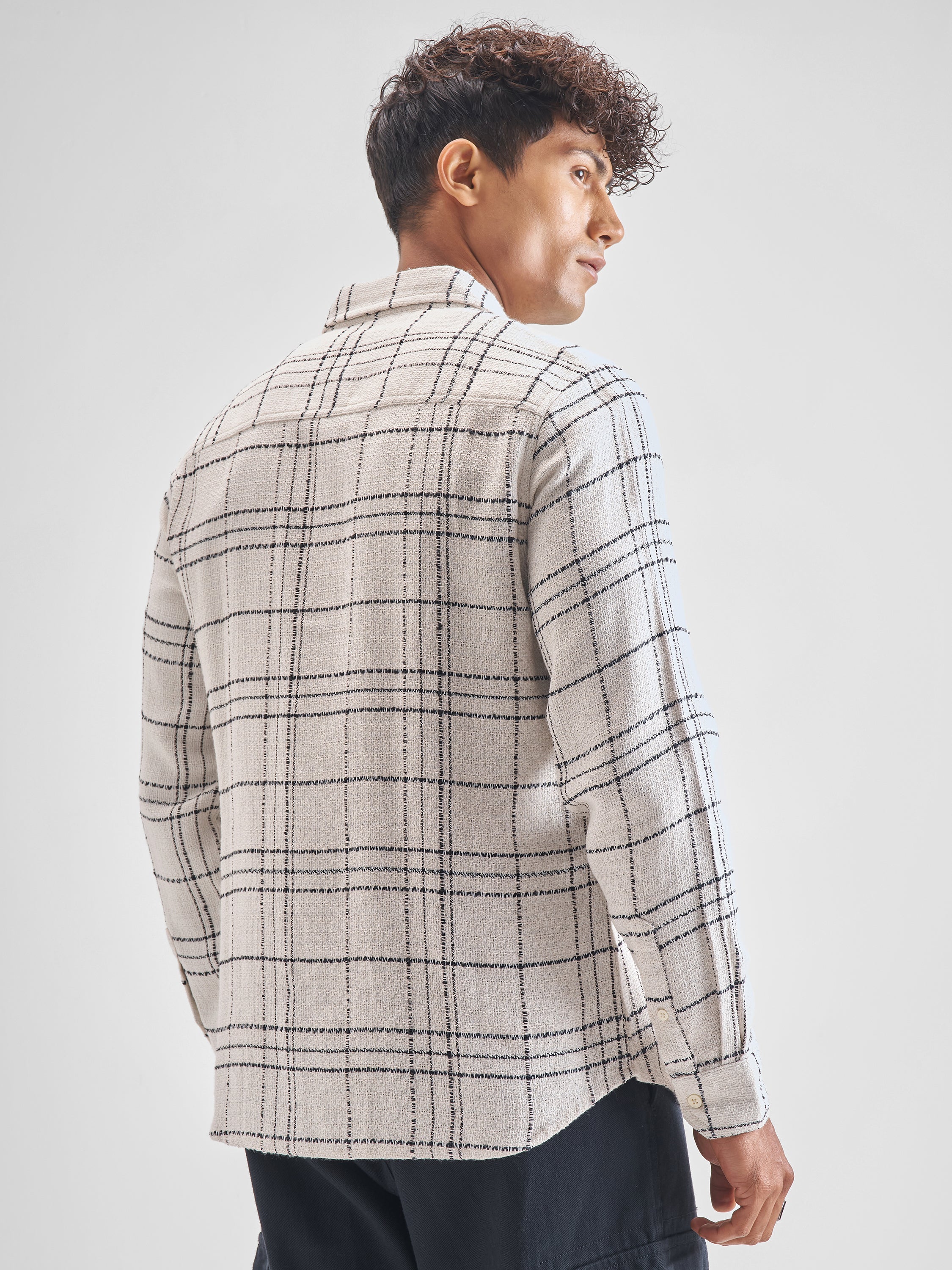 Highlander Men Off White Checked Slim Fit Casual Shirt - Off White - Image 3