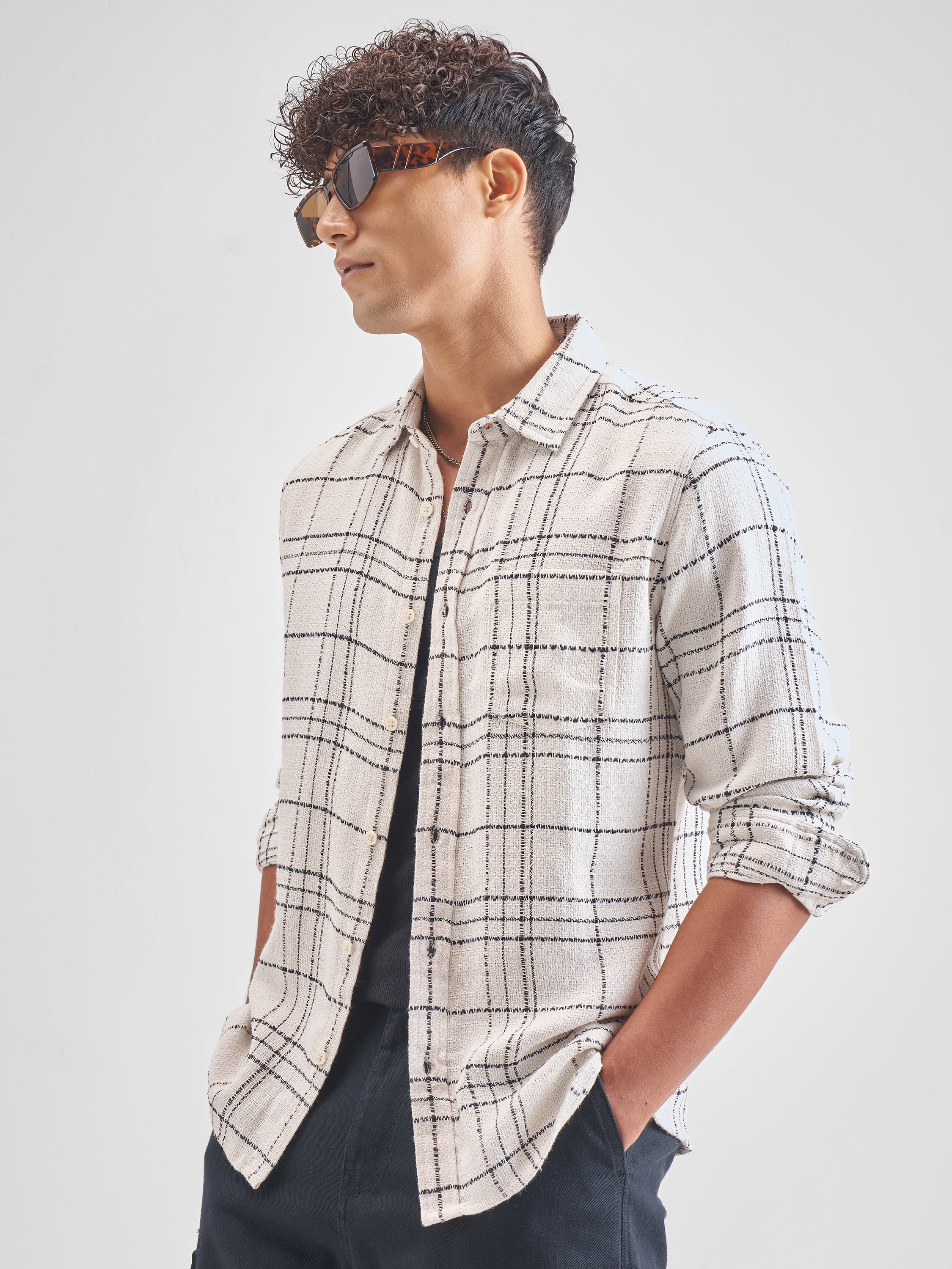 Highlander Men Off White Checked Slim Fit Casual Shirt - Off White - Image 4