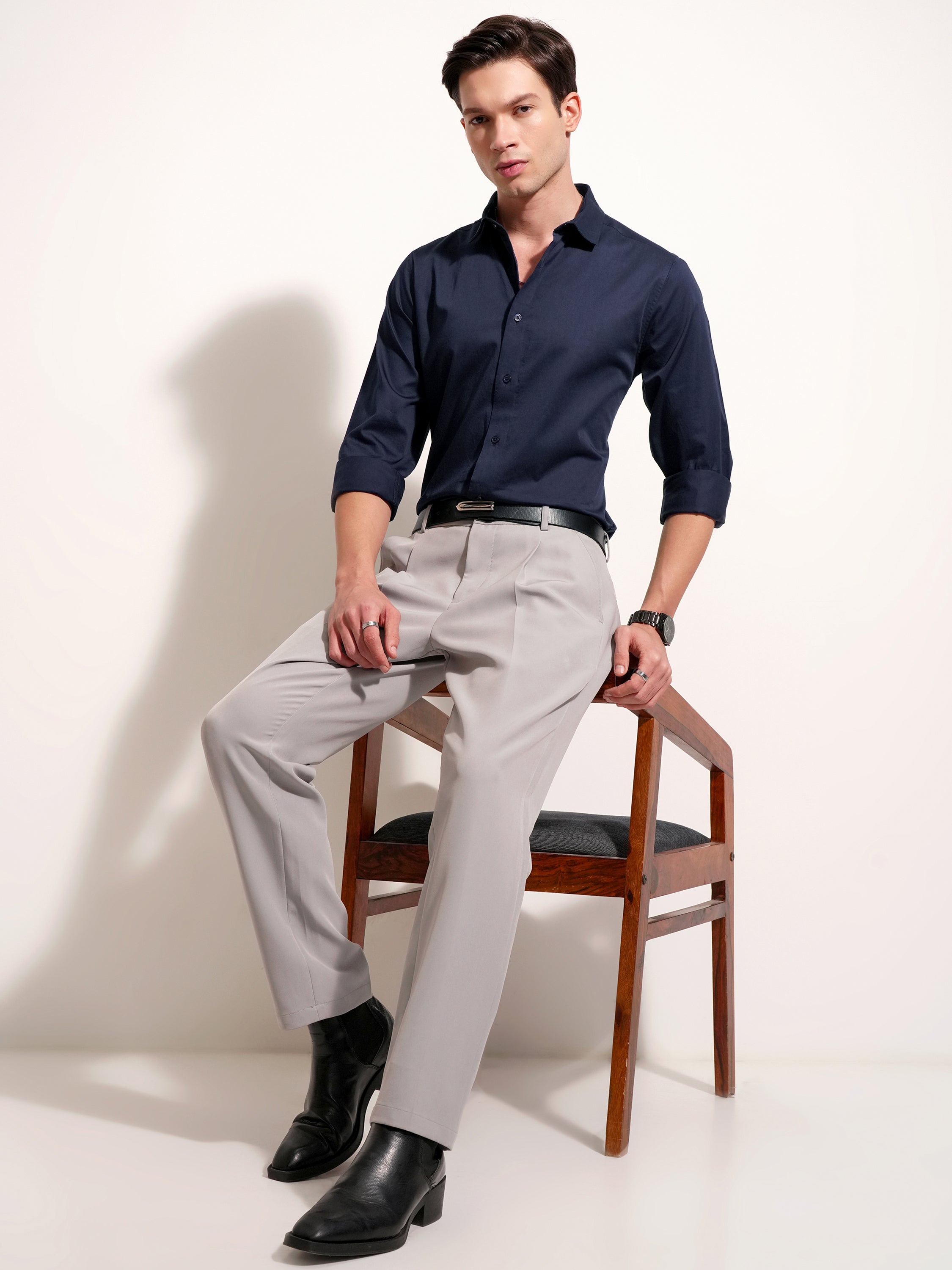 Highlander Men Navy Blue Solid Slim Fit Casual Shirt - Navy Blue - Image 2