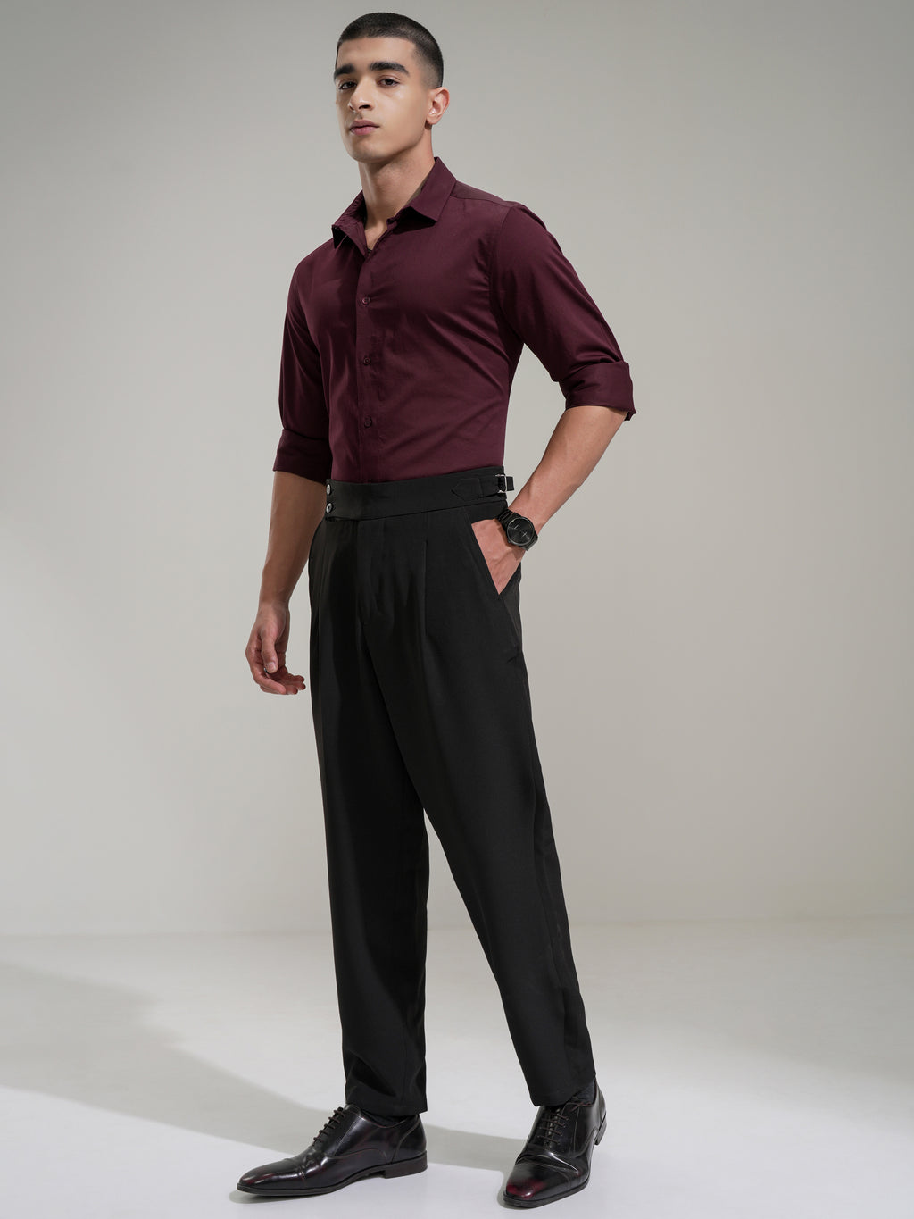 Highlander Men Maroon Solid Slim Fit Casual Shirt - Maroon - Image 2