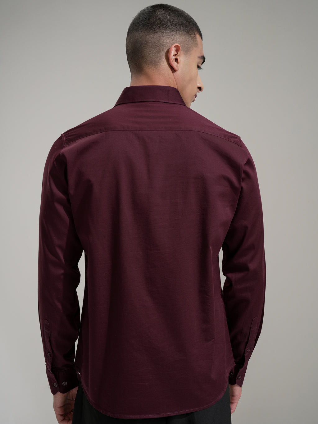 Highlander Men Maroon Solid Slim Fit Casual Shirt - Maroon - Image 3