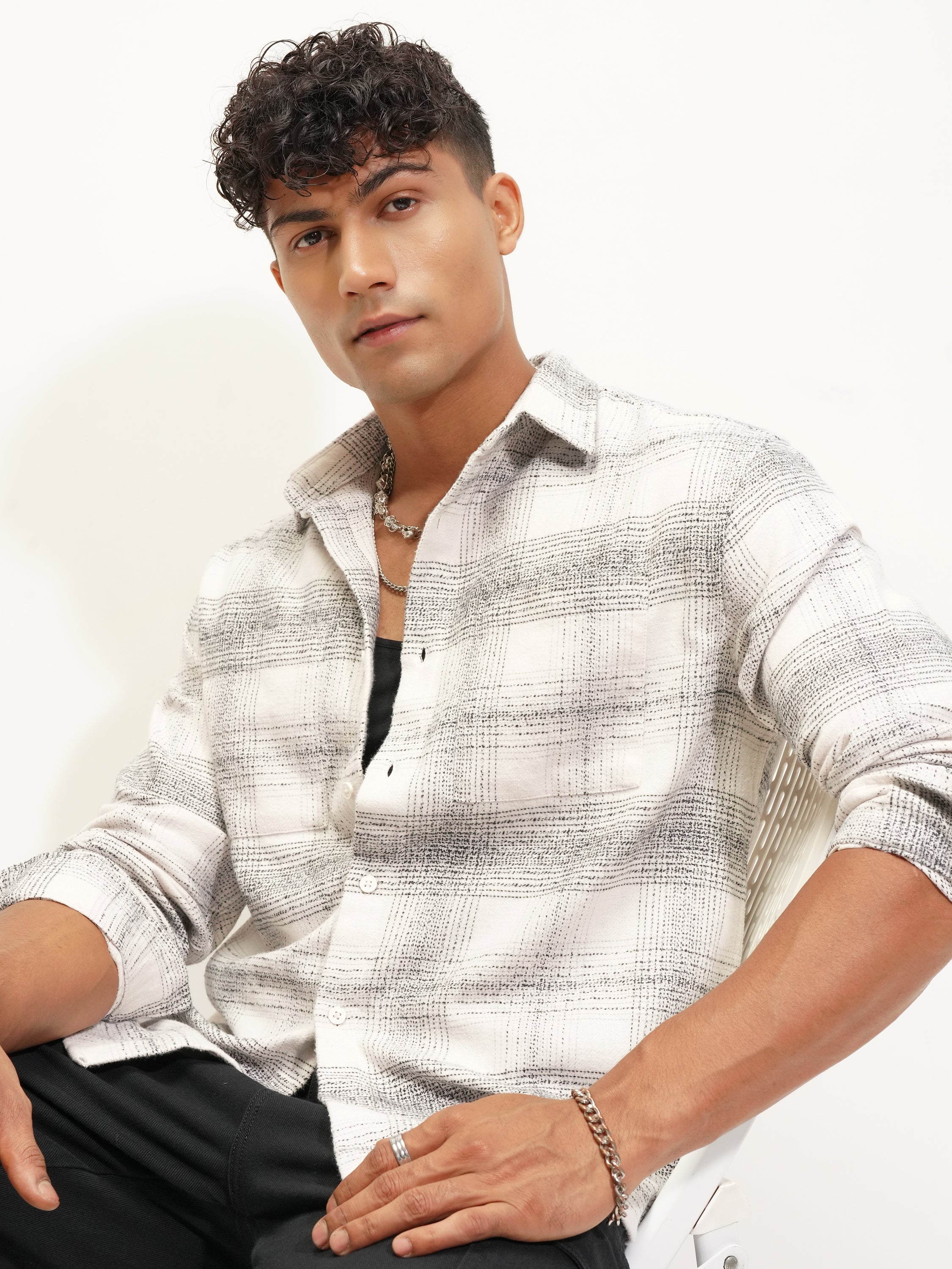 Highlander Men Off White Checked Relaxed Fit Casual Shirt - Off White - Image 1