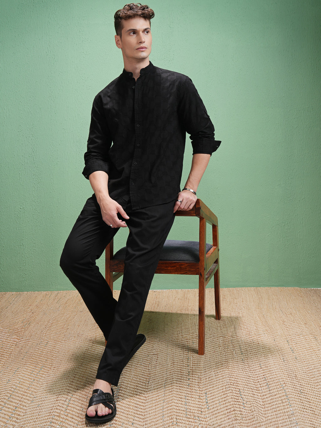 Highlander Men Black Textured Relaxed Fit Casual Shirt - Black - Image 2