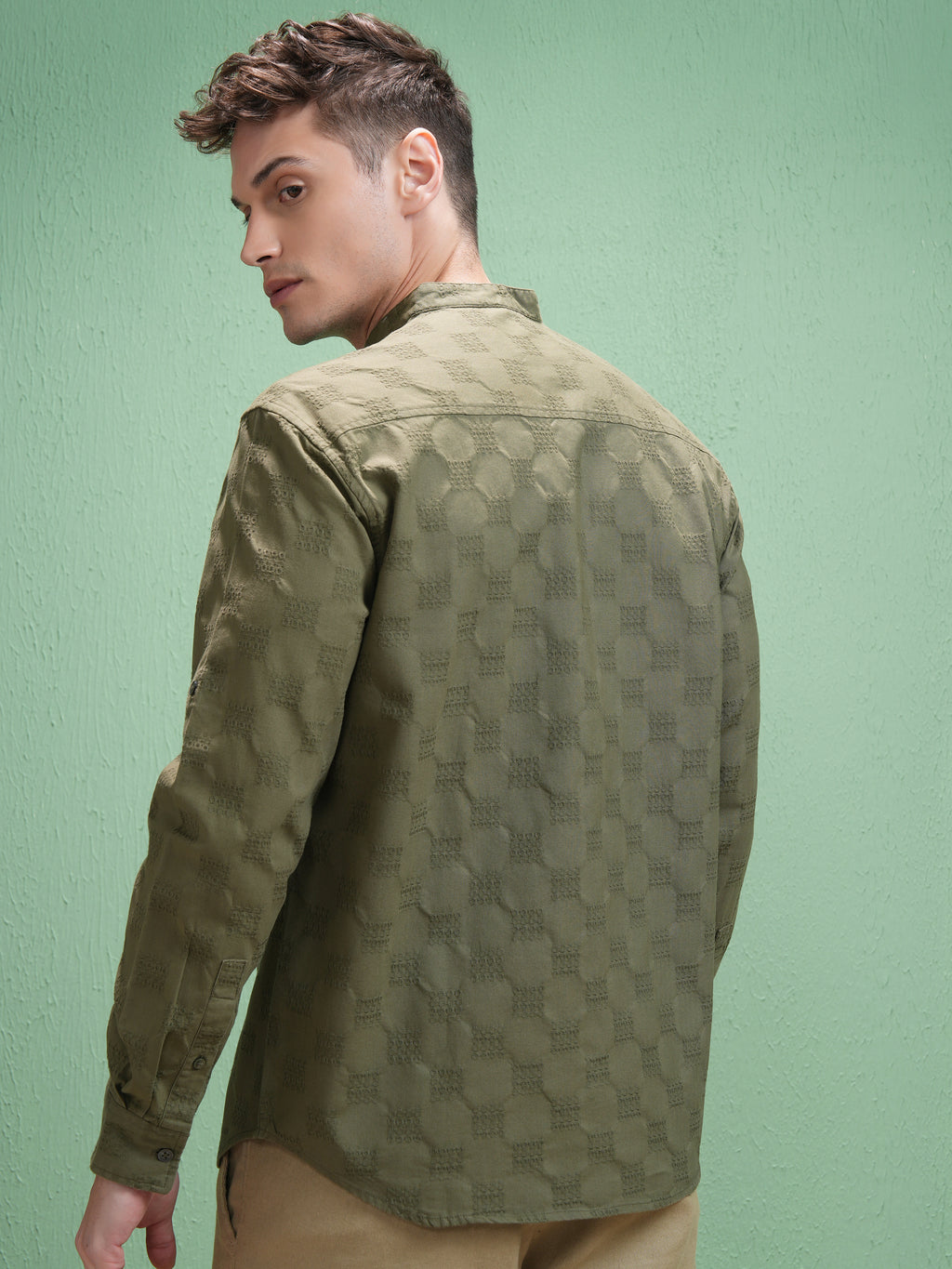 Highlander Men Olive Textured Relaxed Fit Casual Shirt - Olive - Image 3