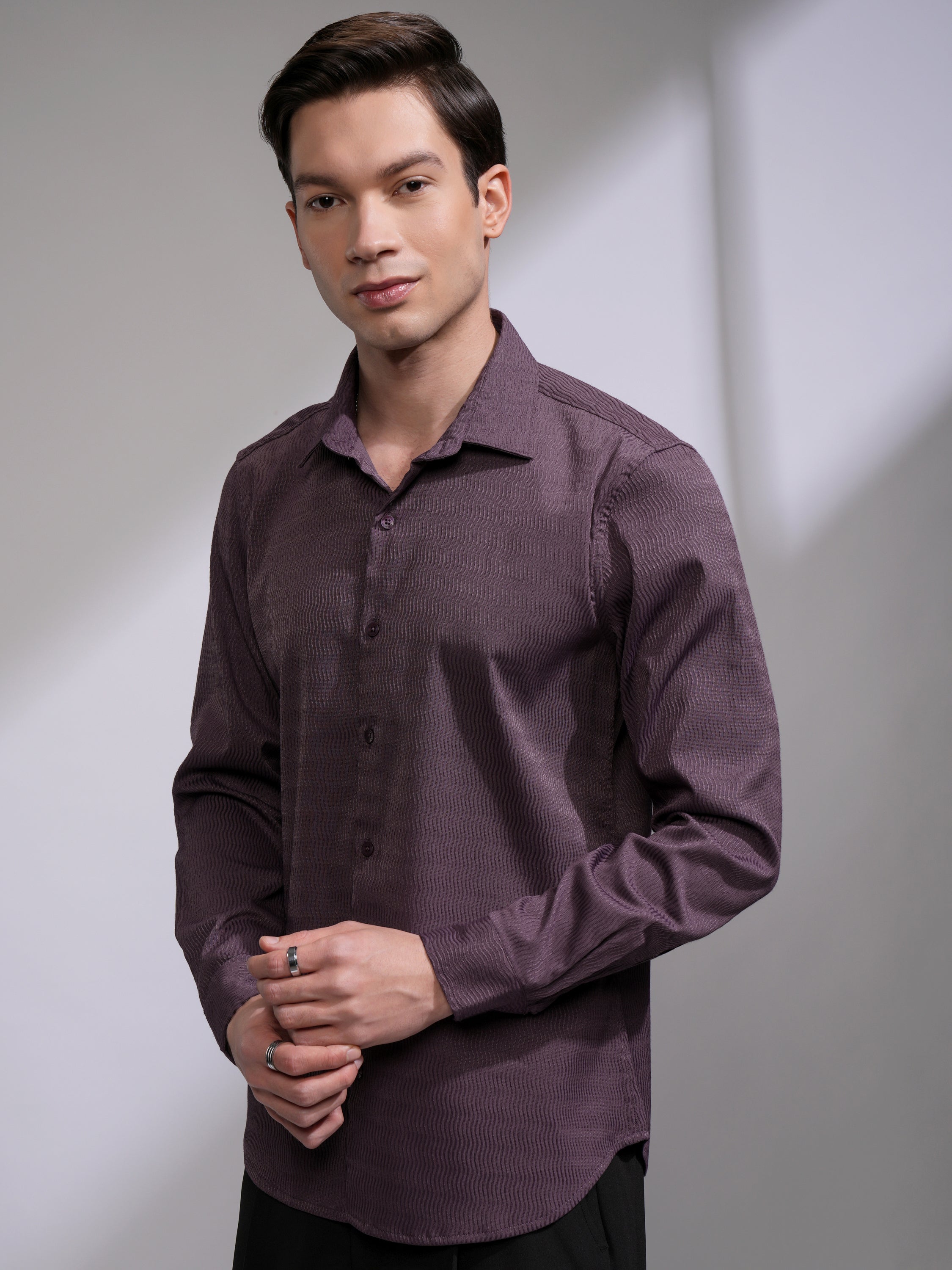 Highlander Men Purple Self Design Slim Fit Casual Shirt - Purple - Image 4