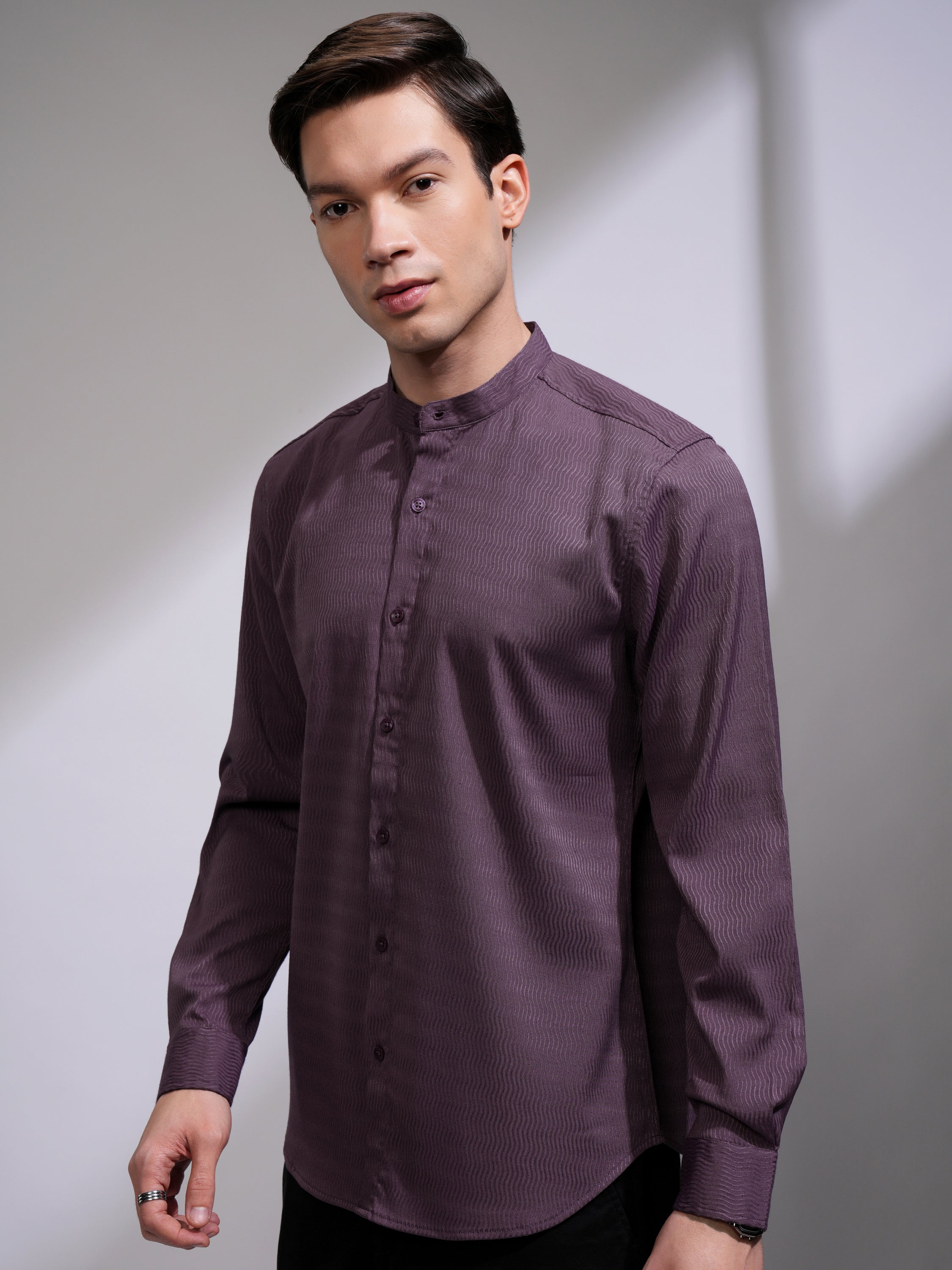 Highlander Men Purple Self Design Slim Fit Casual Shirt - Purple - Image 4