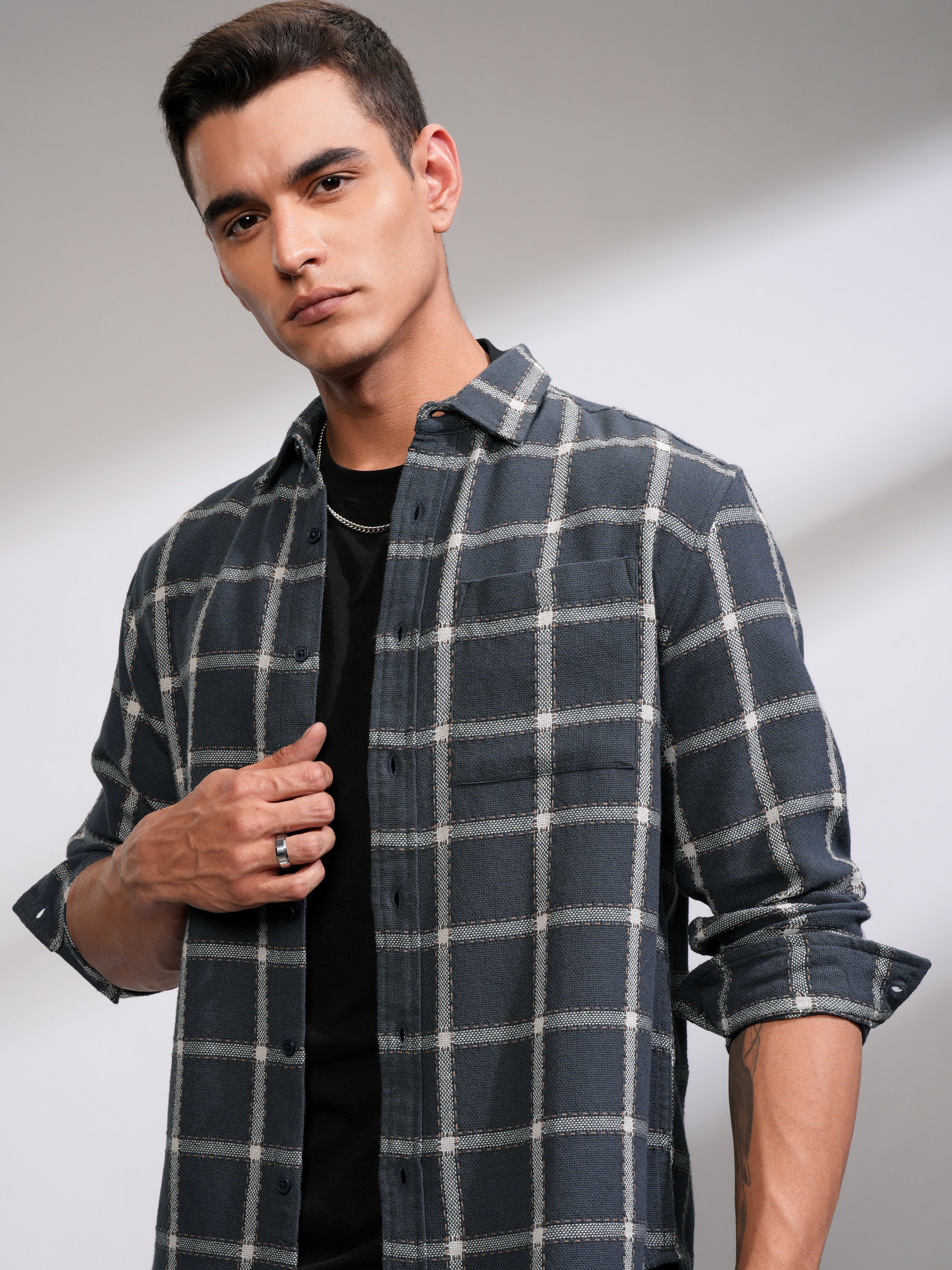 Highlander Men Grey Checked Relaxed Fit Casual Shirt - Grey - Image 1