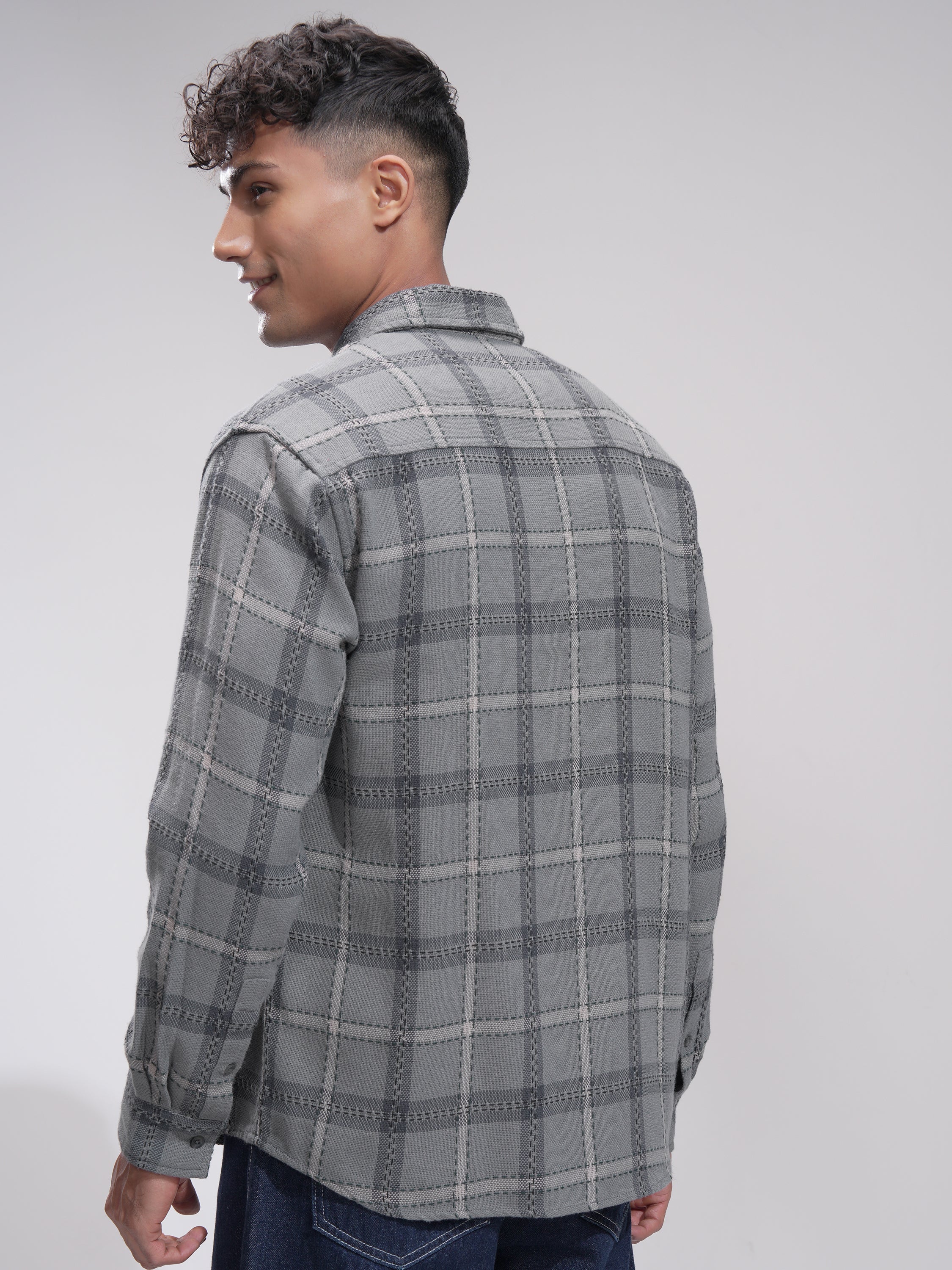 Highlander Men Grey Checked Relaxed Fit Casual Shirt - Grey - Image 3