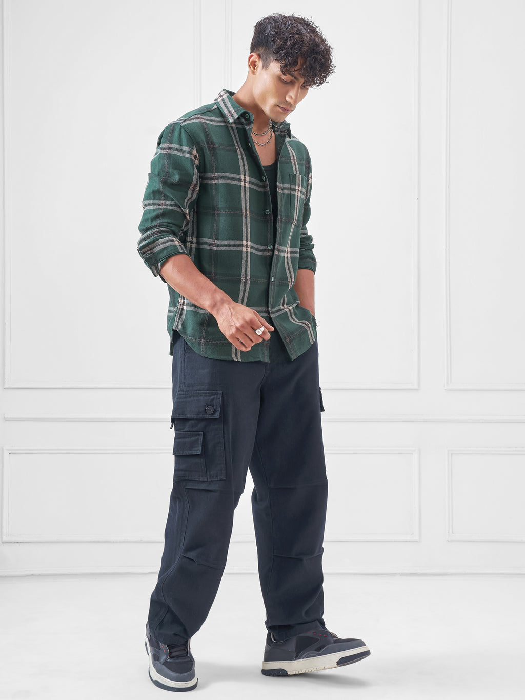 Highlander Men Green Checked Relaxed Fit Casual Shirt - Green - Image 2