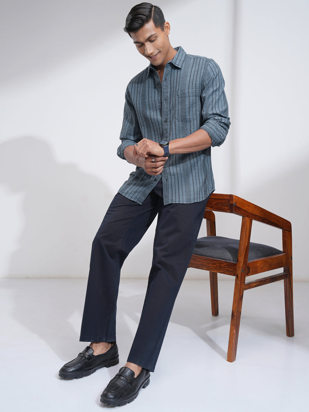 Highlander Men Blue Striped Slim Fit Casual Shirt - Blue - Image 2