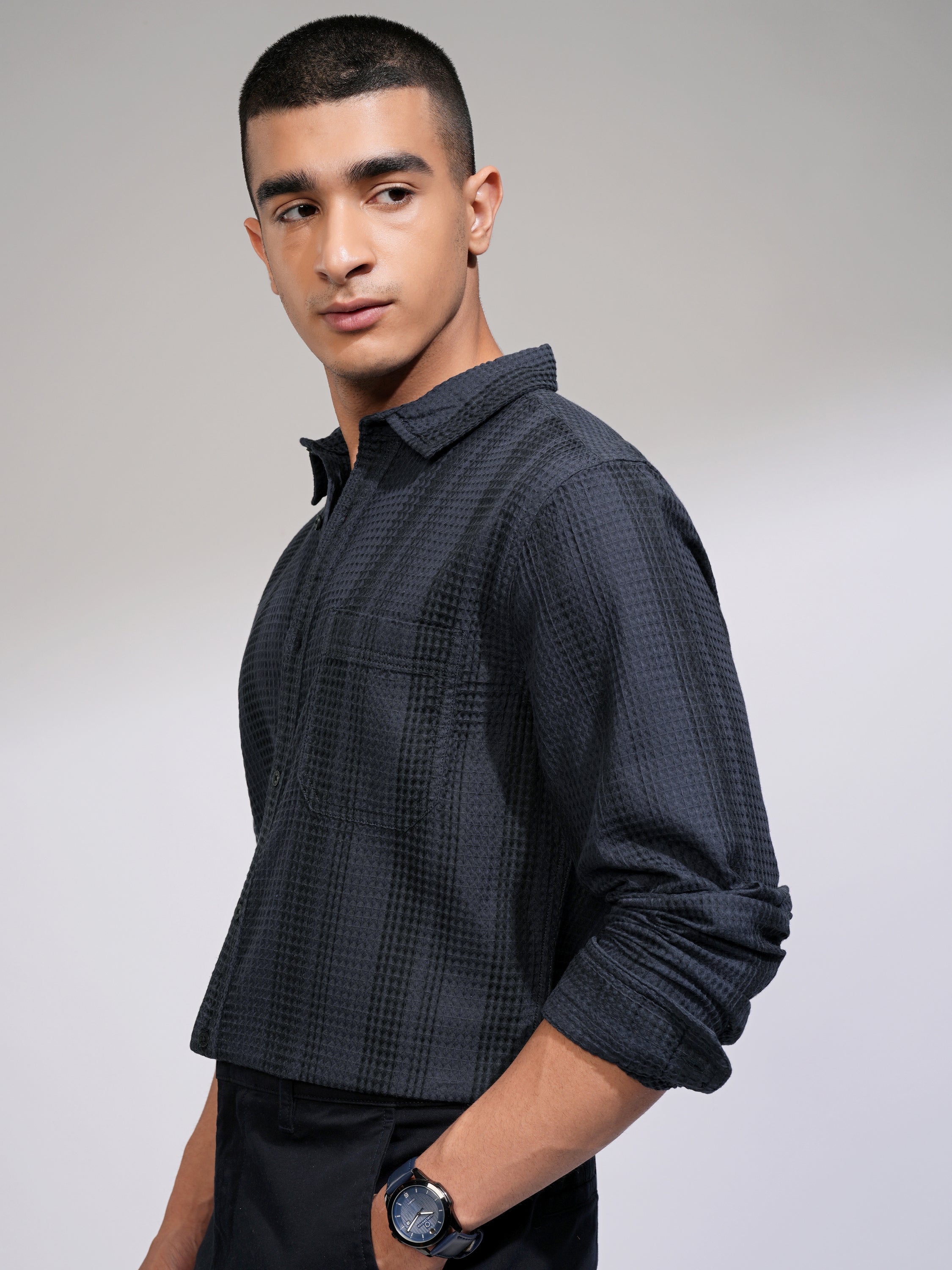 Highlander Men Navy Blue Striped Slim Fit Casual Shirt - Navy Blue - Image 4