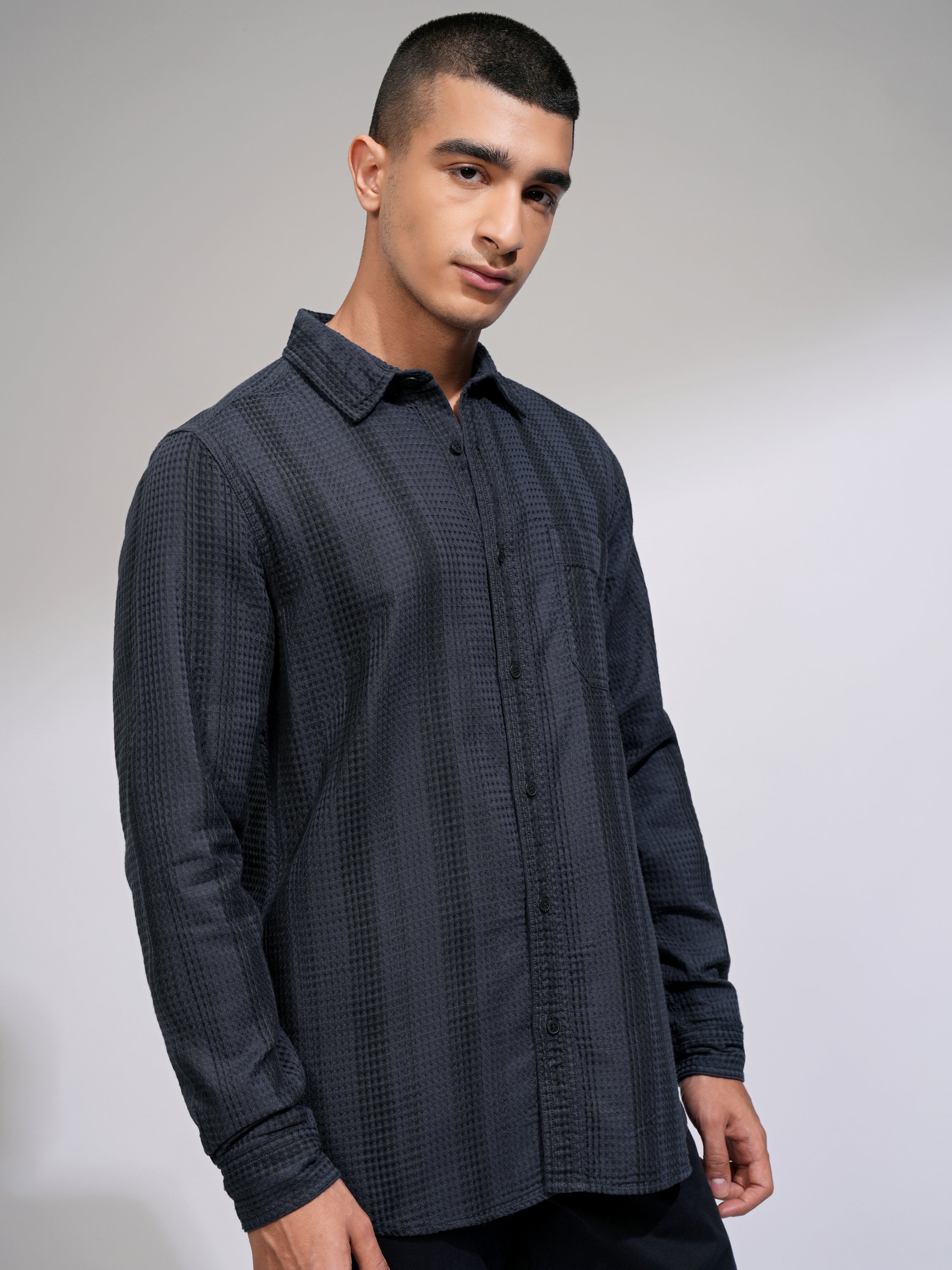 Highlander Men Navy Blue Striped Slim Fit Casual Shirt - Navy Blue - Image 6