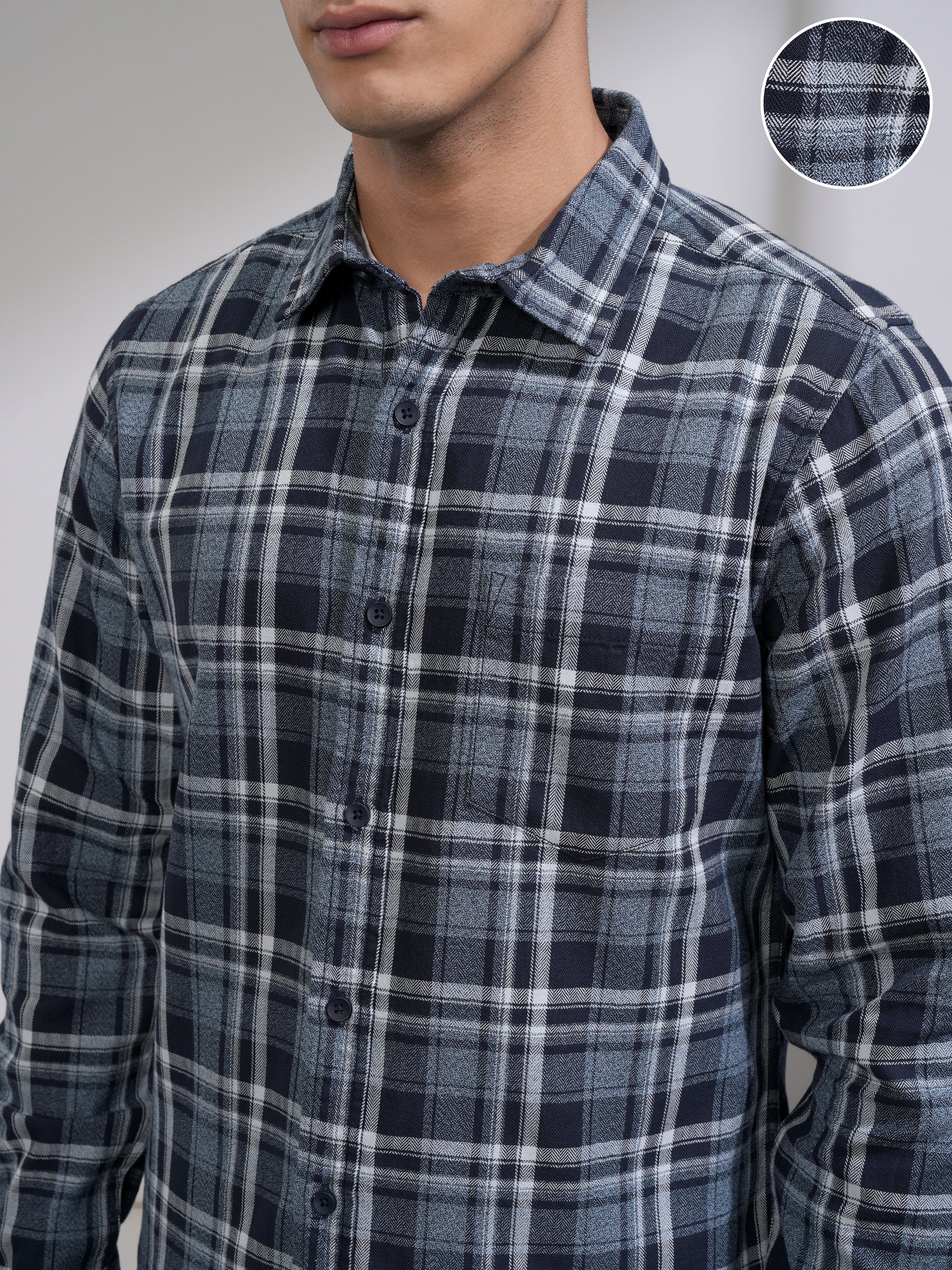 Highlander Men Navy Blue Checked Slim Fit Casual Shirt - Navy Blue - Image 5