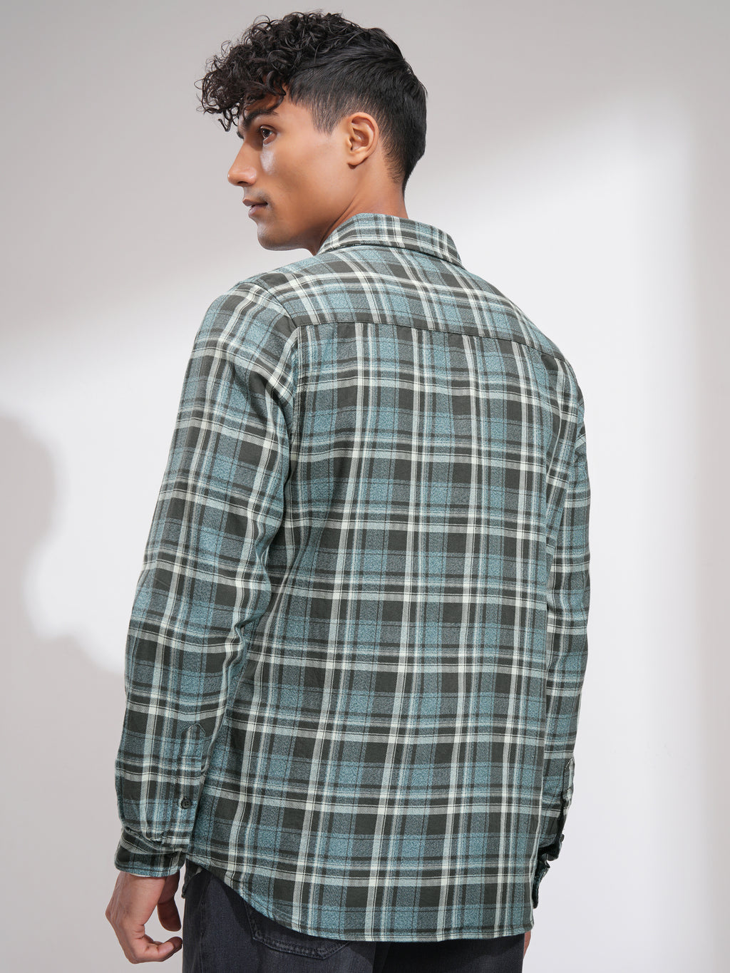 Highlander Men Green Checked Slim Fit Casual Shirt - Green - Image 3