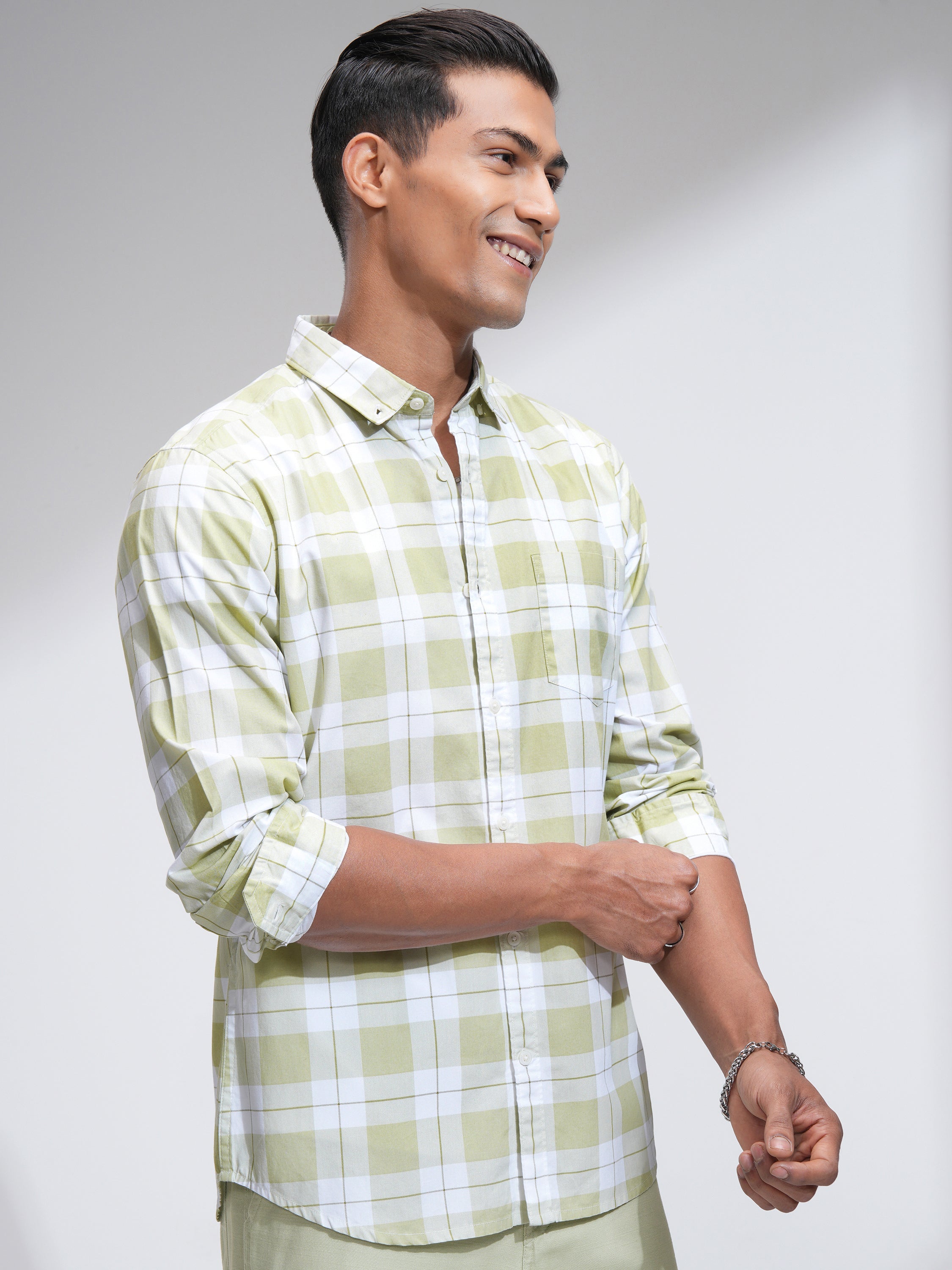 Highlander Men White Checked Slim Fit Casual Shirt - White - Image 6
