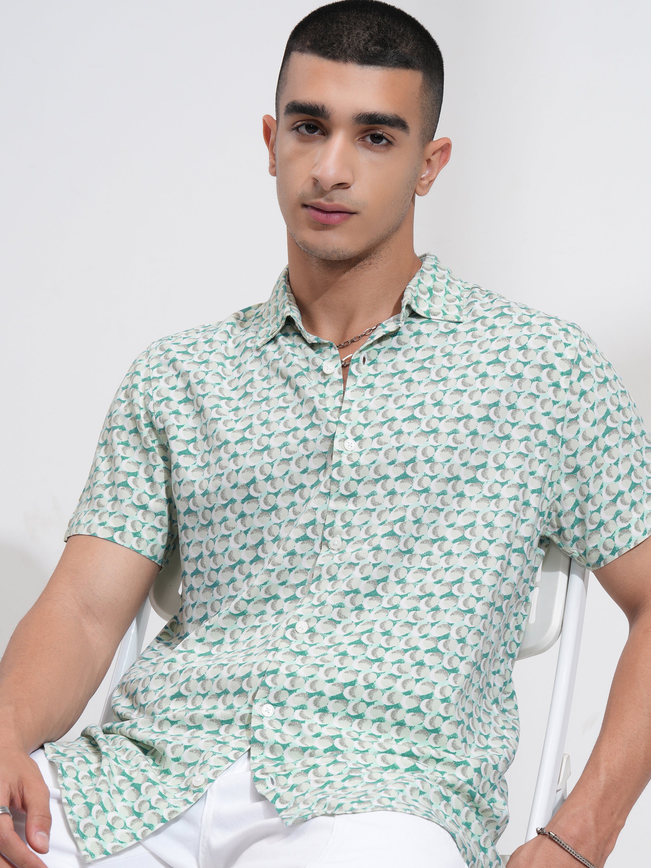 Highlander Men Green Printed Slim Fit Casual Shirt - Green - Image 1