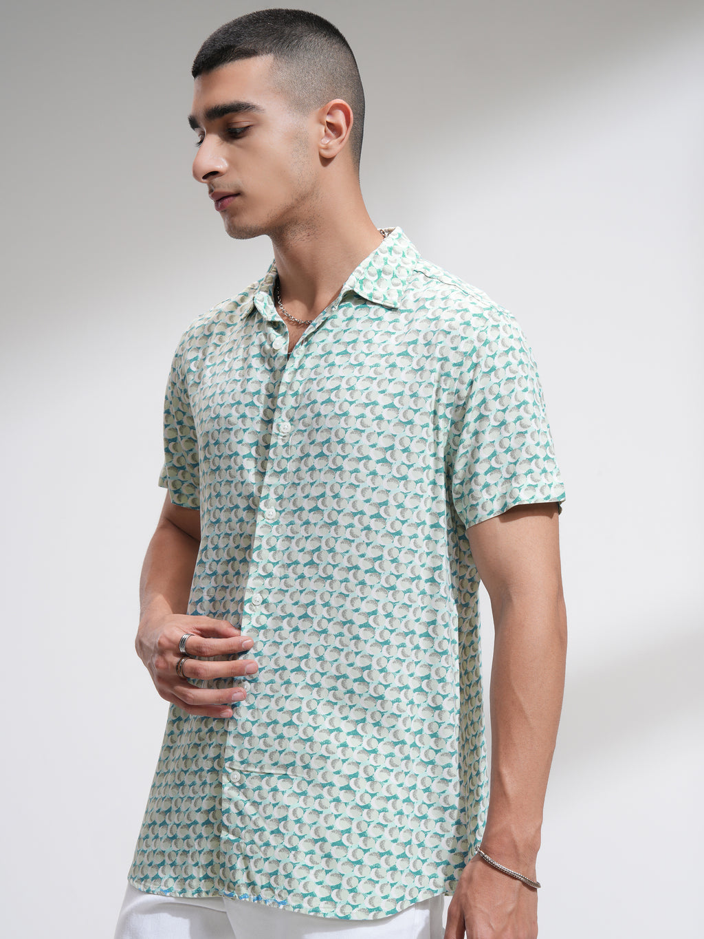 Highlander Men Green Printed Slim Fit Casual Shirt - Green - Image 4