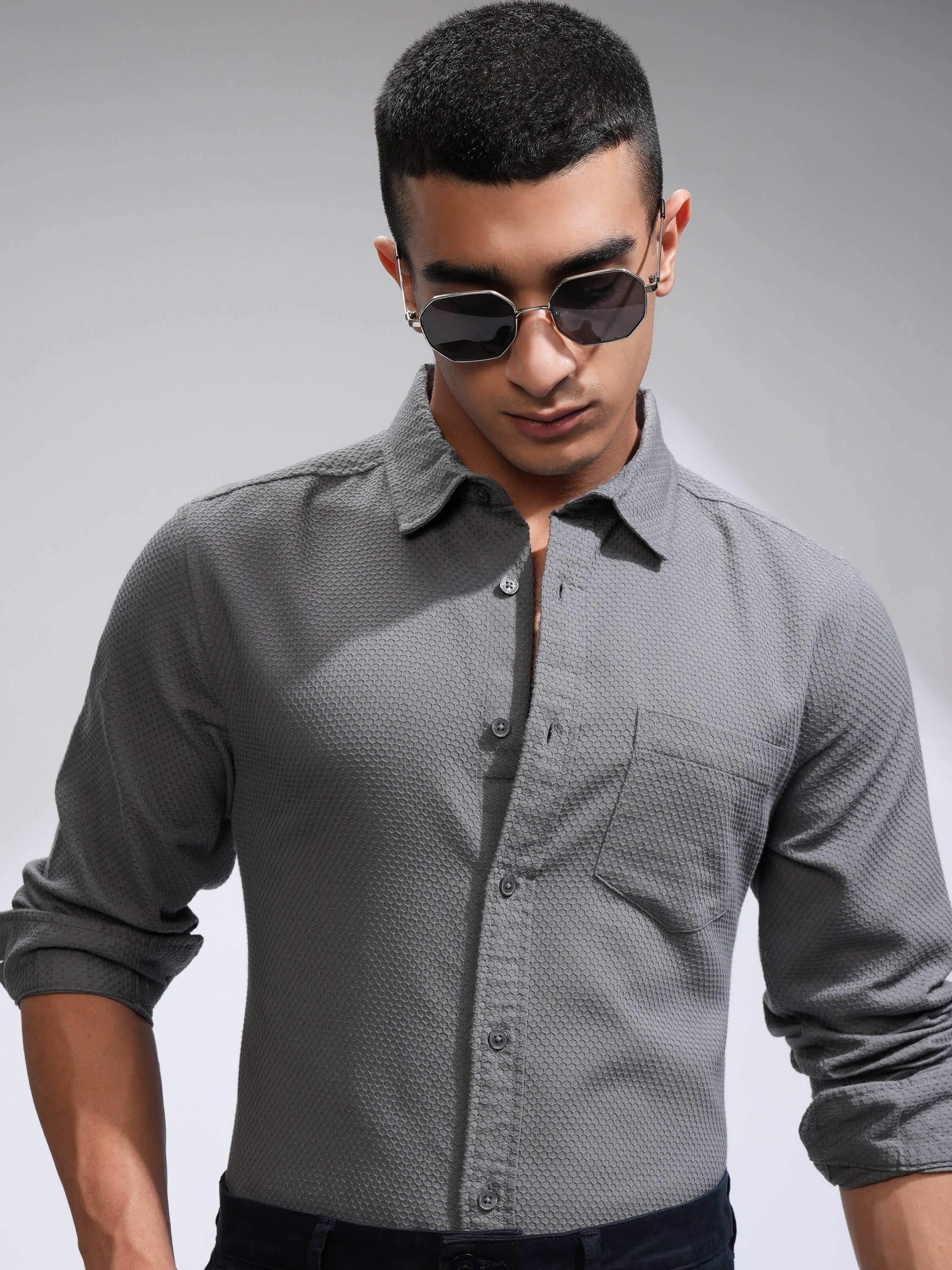 Highlander Men Grey Textured Slim Fit Casual Shirt - Grey - Image 1