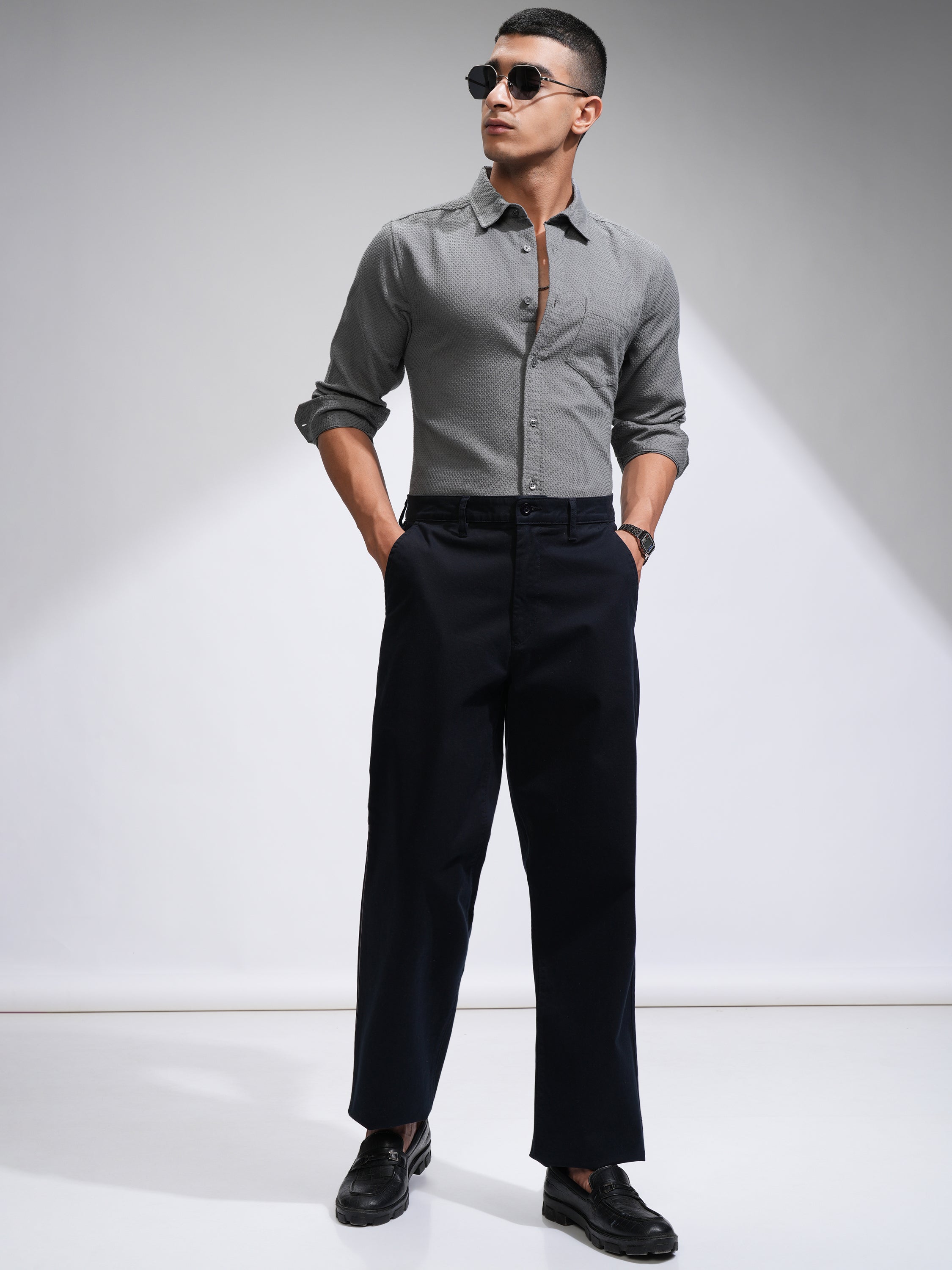 Highlander Men Grey Textured Slim Fit Casual Shirt - Grey - Image 2
