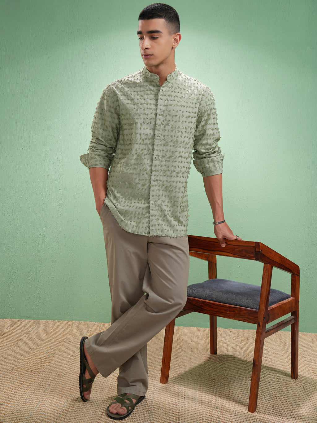 Highlander Men Green Self Design Relaxed Fit Casual Shirt - Green - Image 2