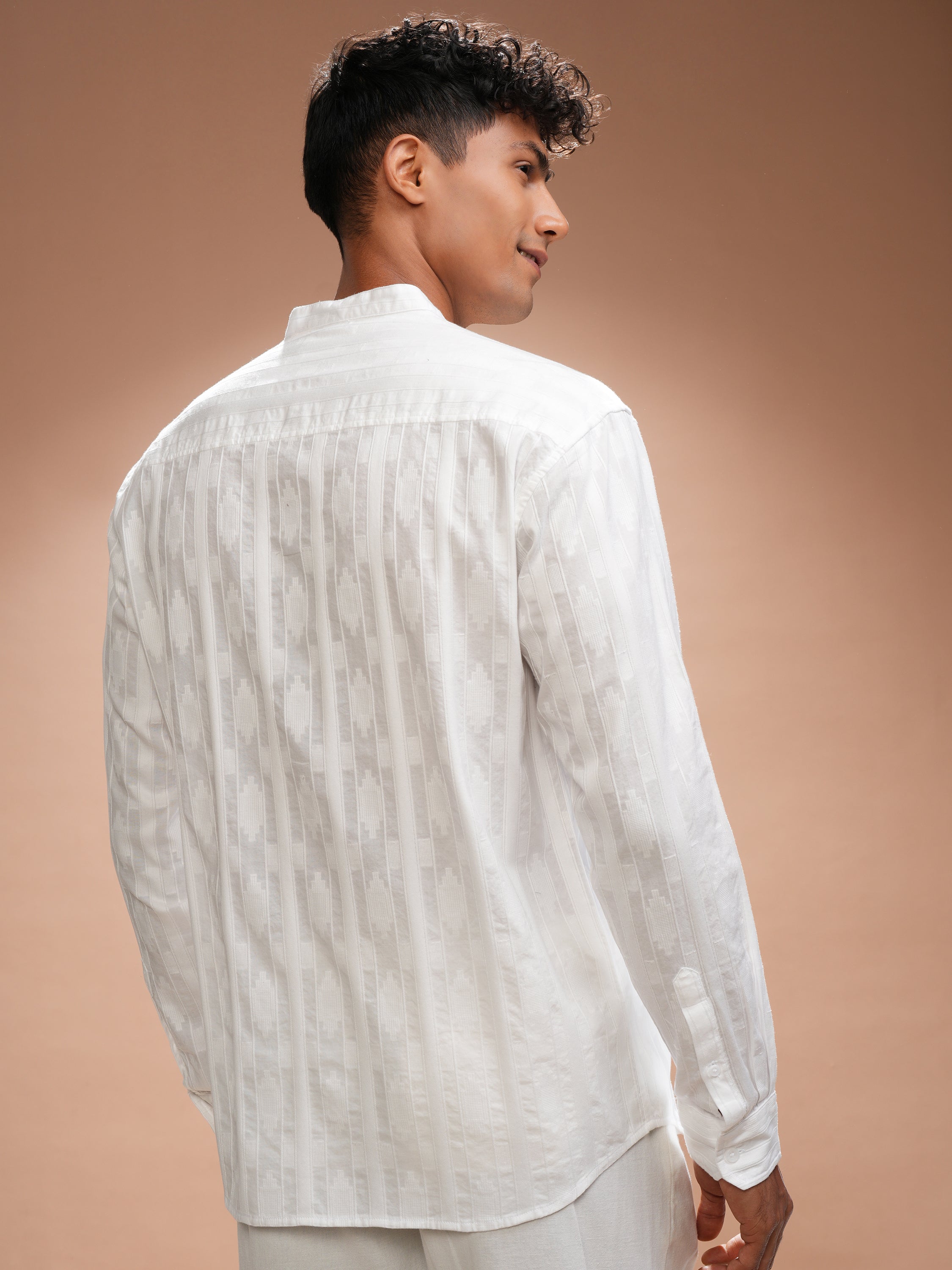 Highlander Men White Self Design Relaxed Fit Casual Shirt - White - Image 3