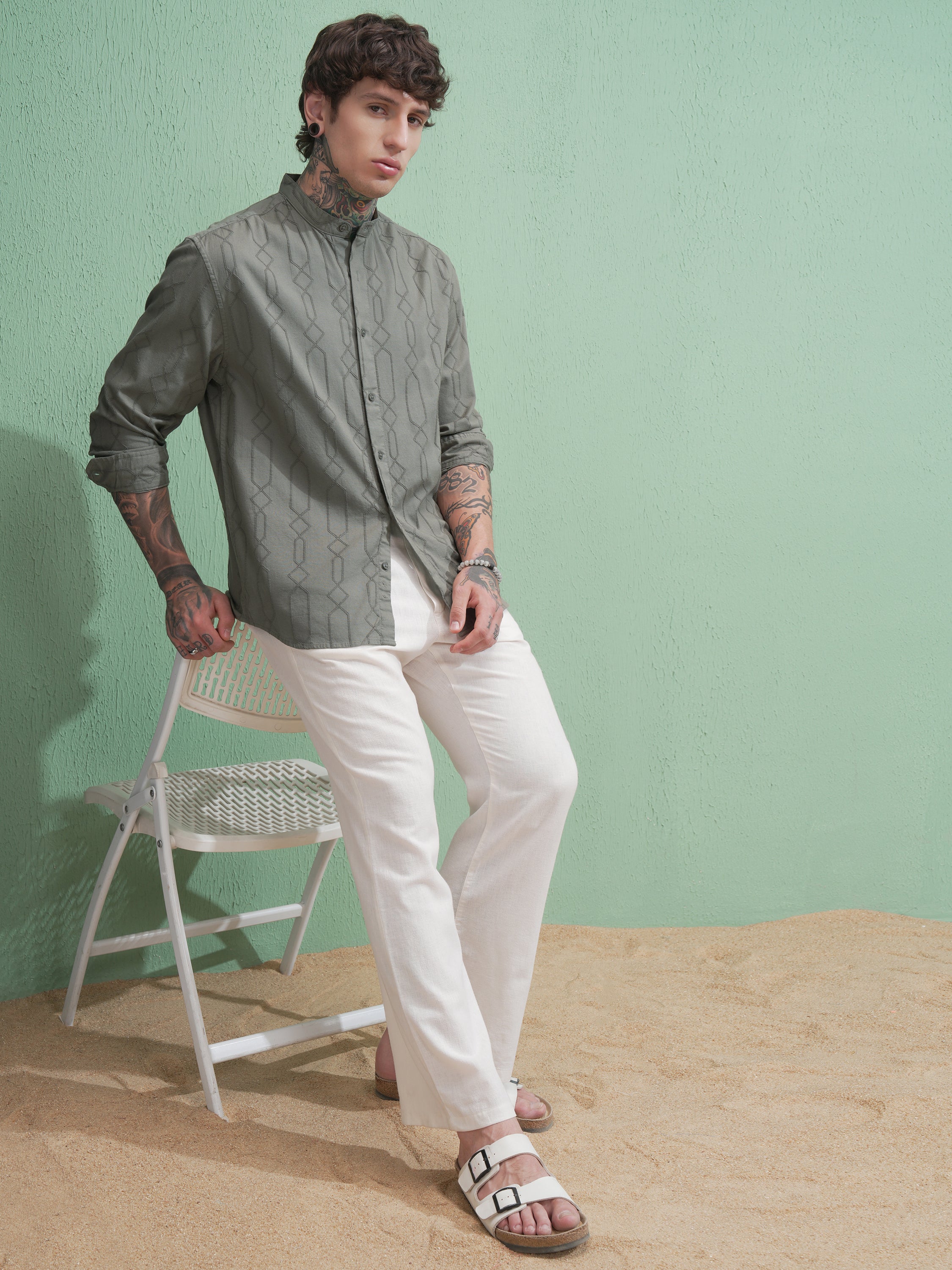 Highlander Men Green Self Design Relaxed Fit Casual Shirt - Green - Image 2