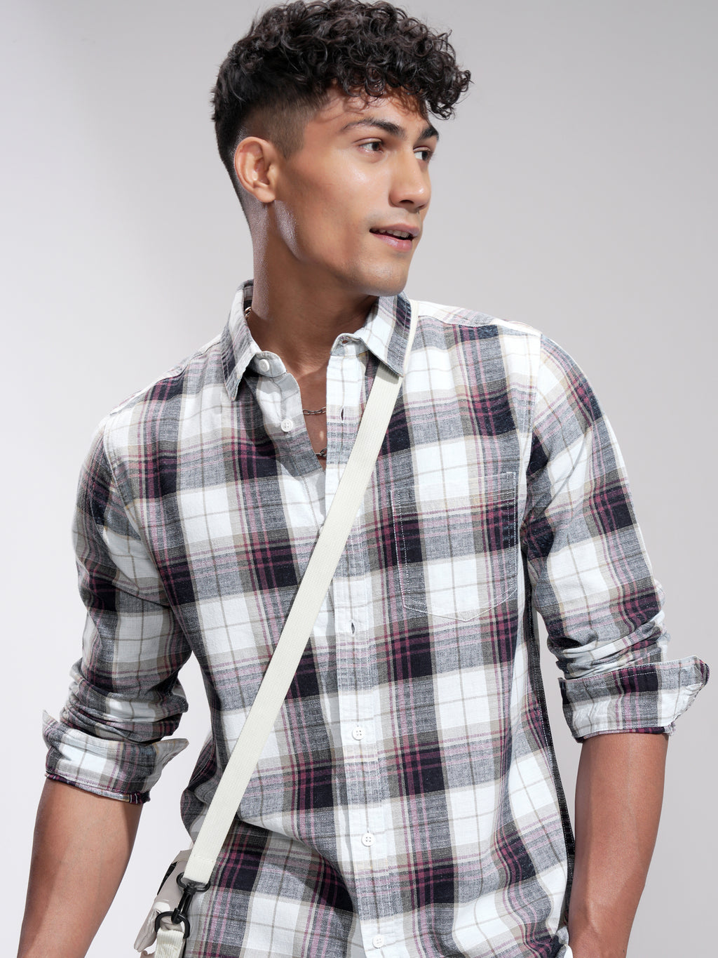 Highlander Men Maroon Checked Slim Fit Casual Shirt - Maroon - Image 1
