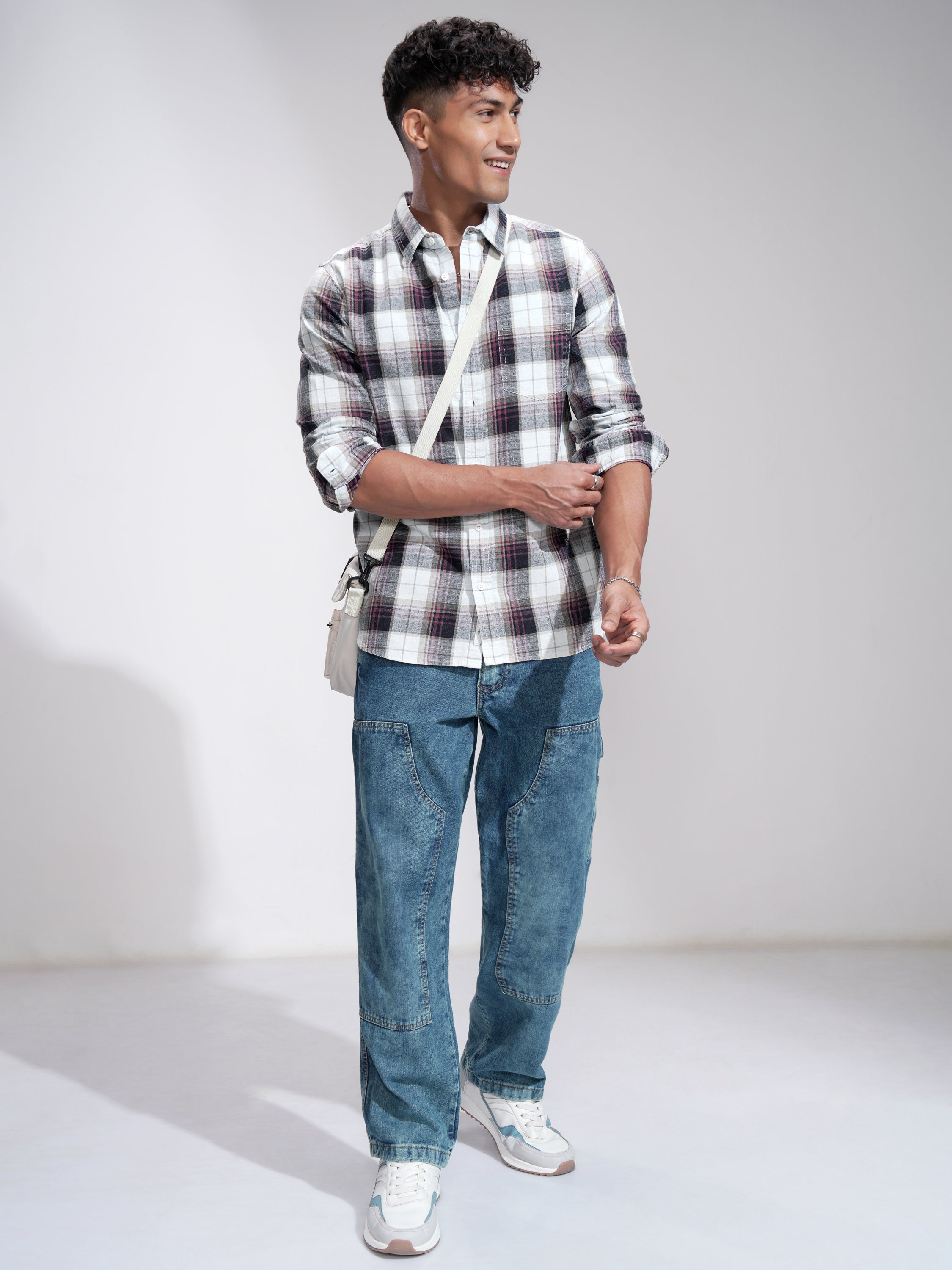 Highlander Men Maroon Checked Slim Fit Casual Shirt - Maroon - Image 2