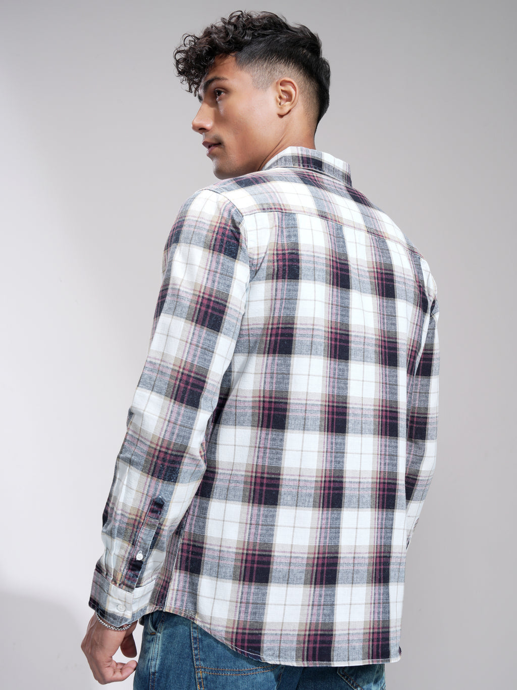 Highlander Men Maroon Checked Slim Fit Casual Shirt - Maroon - Image 3