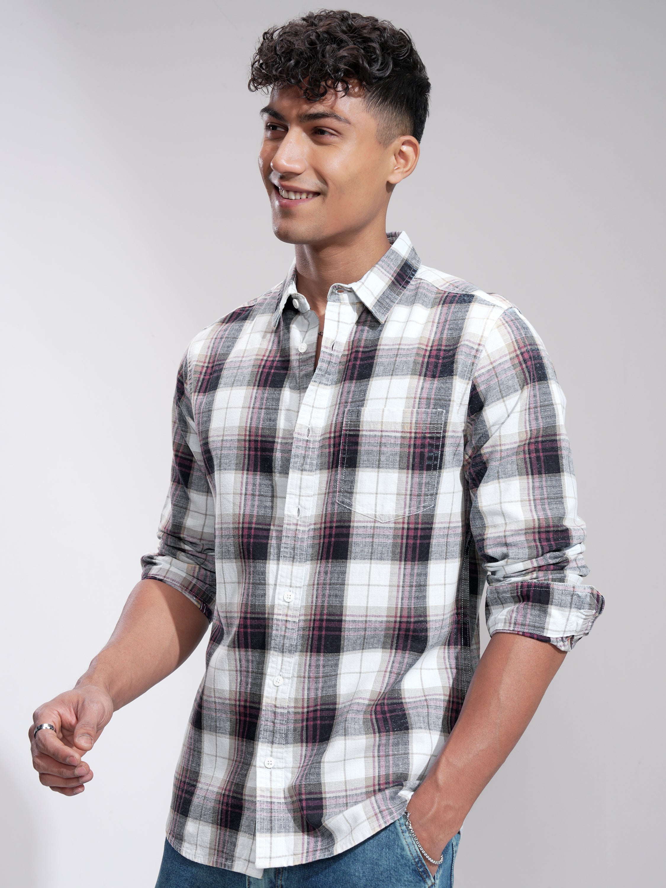 Highlander Men Maroon Checked Slim Fit Casual Shirt - Maroon - Image 4