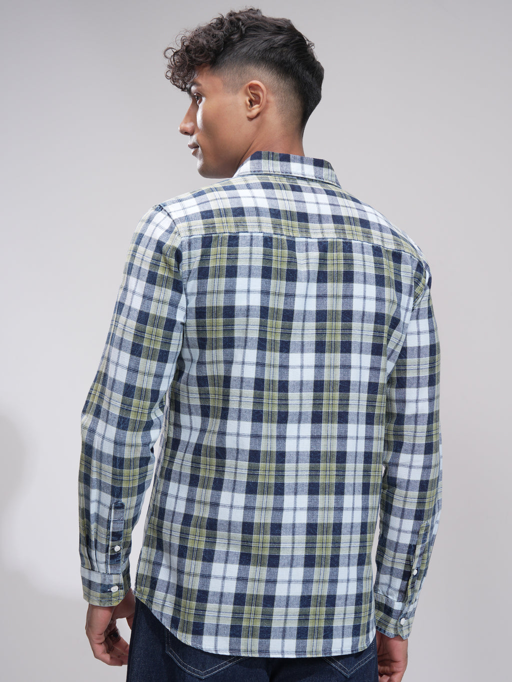 Highlander Men Green Checked Slim Fit Casual Shirt - Green - Image 3