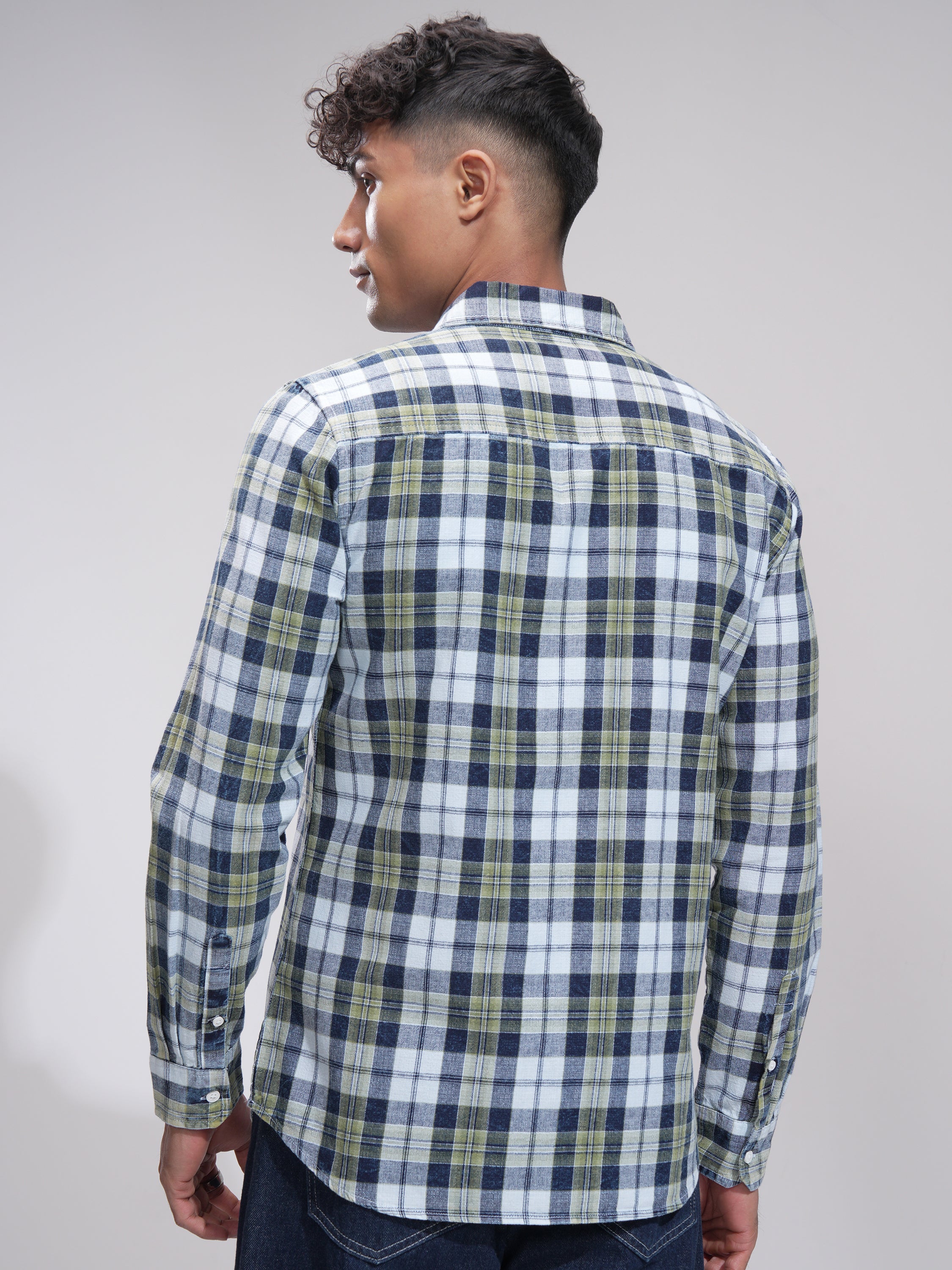 Highlander Men Green Checked Slim Fit Casual Shirt - Green - Image 3