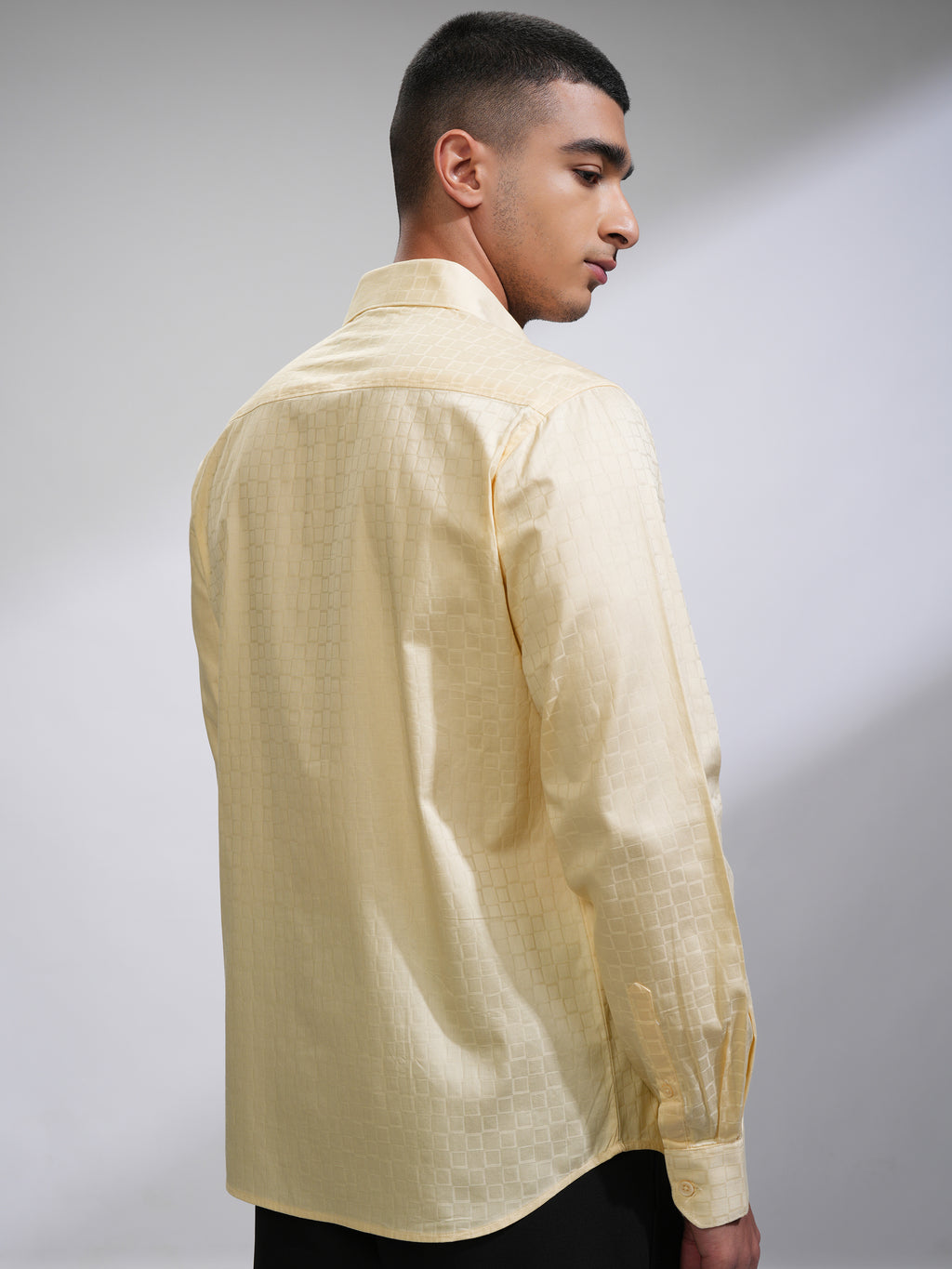 Highlander Men Cream Textured Slim Fit Casual Shirt - Cream - Image 3
