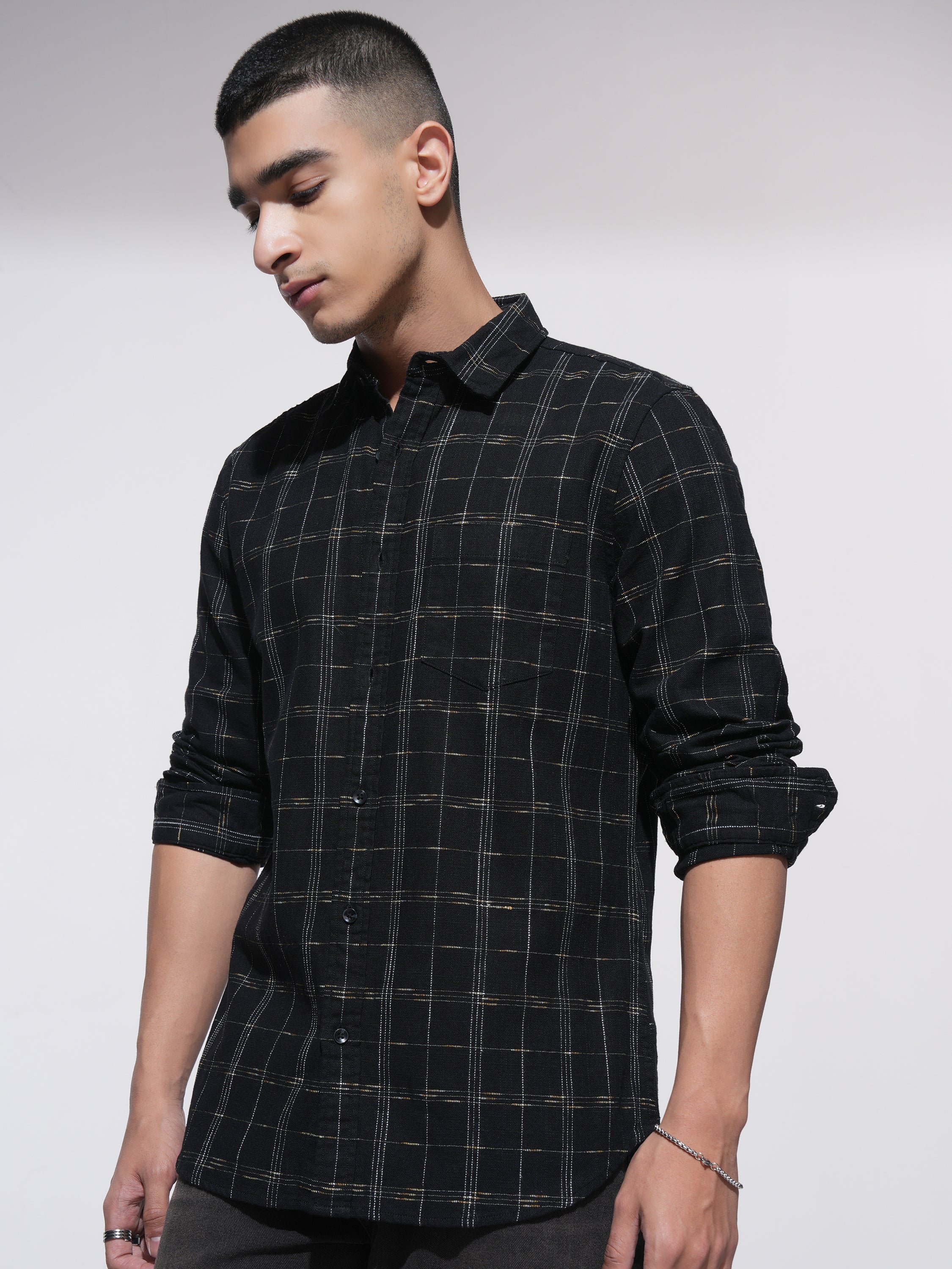 Highlander Men Black Checked Slim Fit Casual Shirt - Black - Image 4