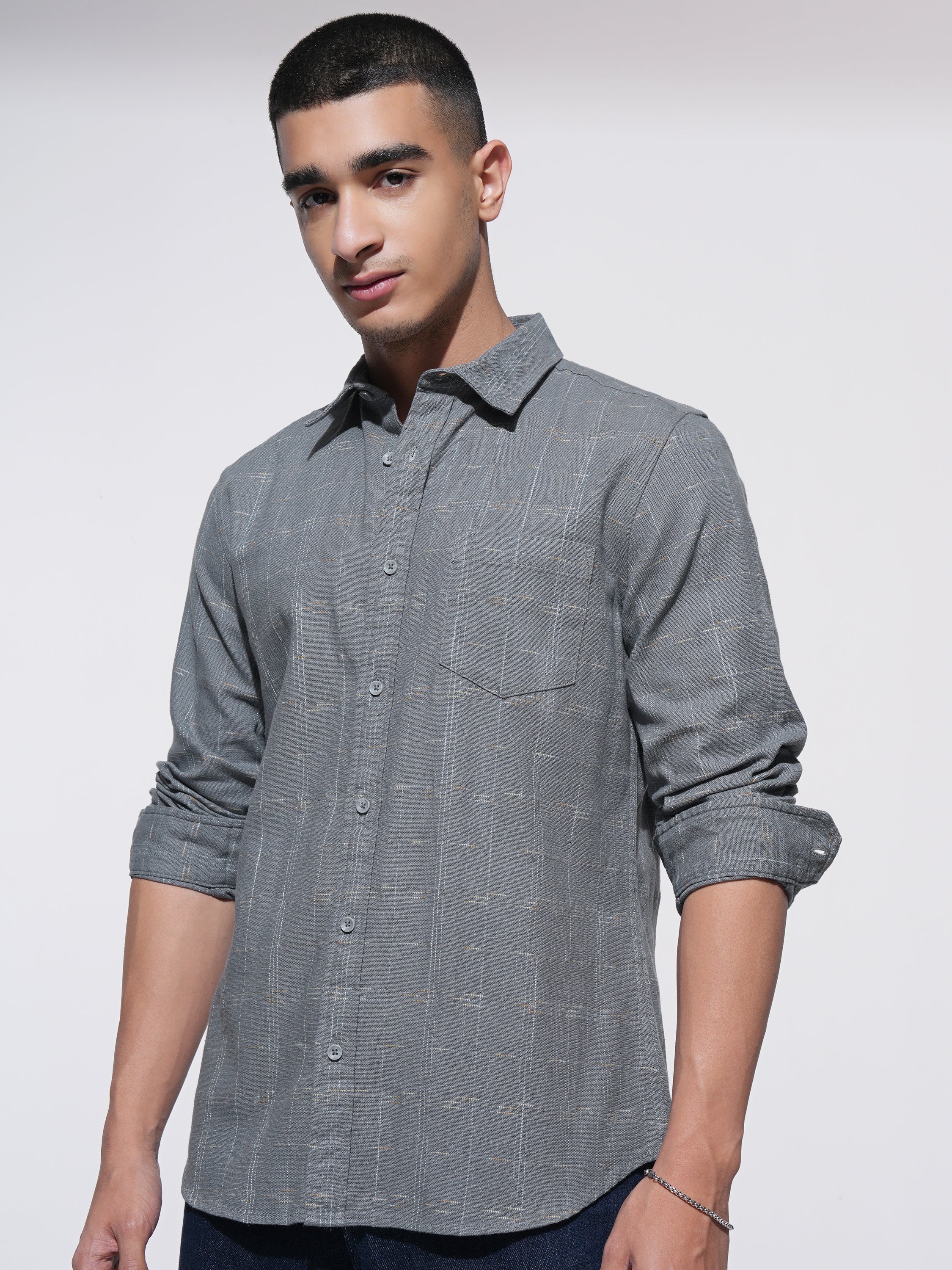 Highlander Men Grey Checked Slim Fit Casual Shirt - Grey - Image 4