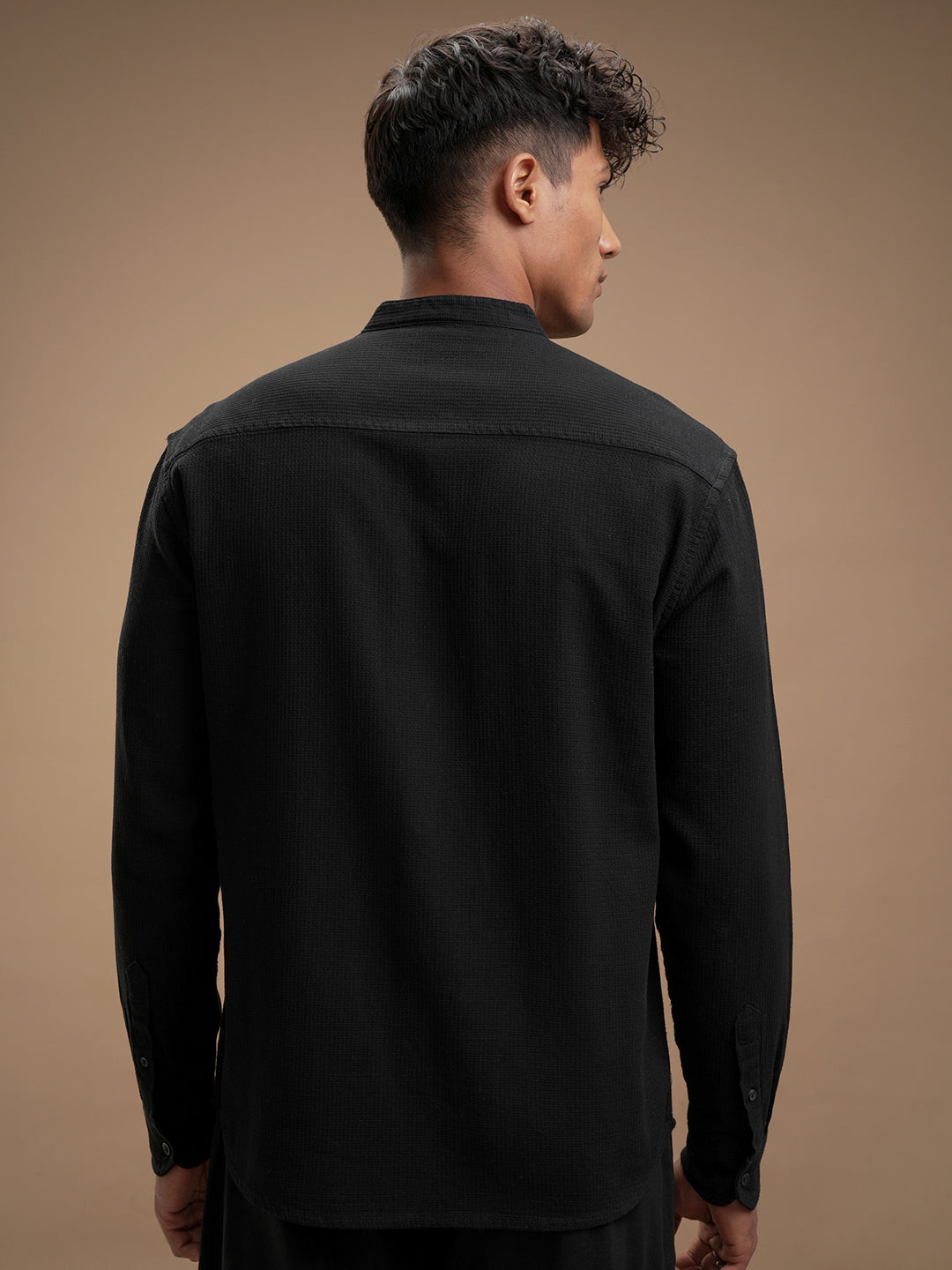 Highlander Men Black Solid Relaxed Fit Casual Shirt - Black - Image 3
