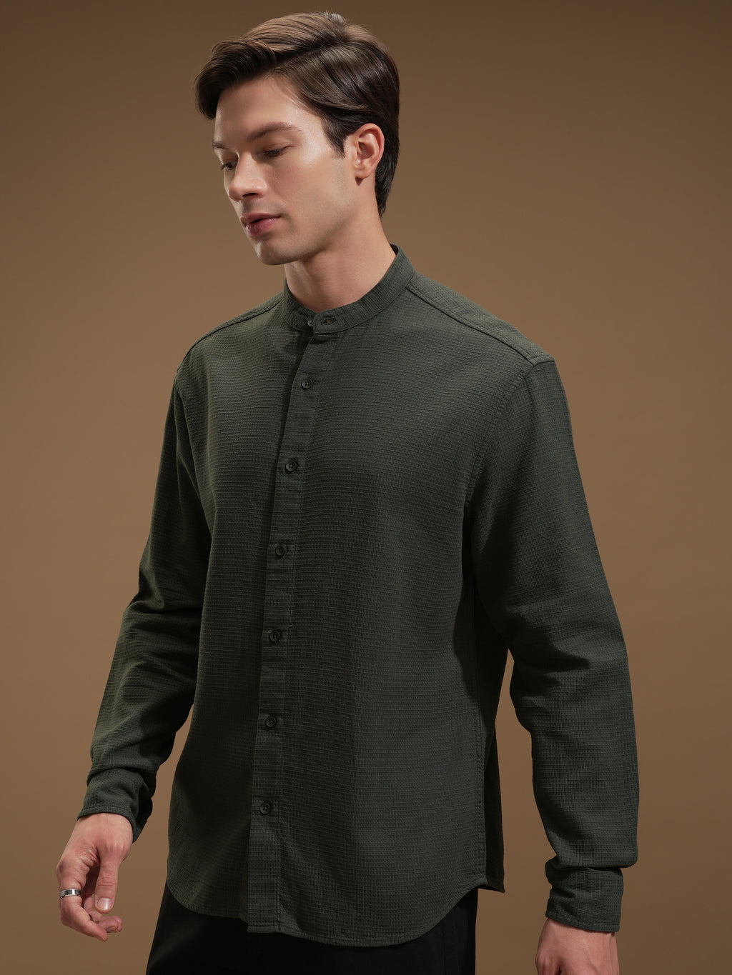 Highlander Men Green Self Design Relaxed Fit Casual Shirt - Green - Image 4