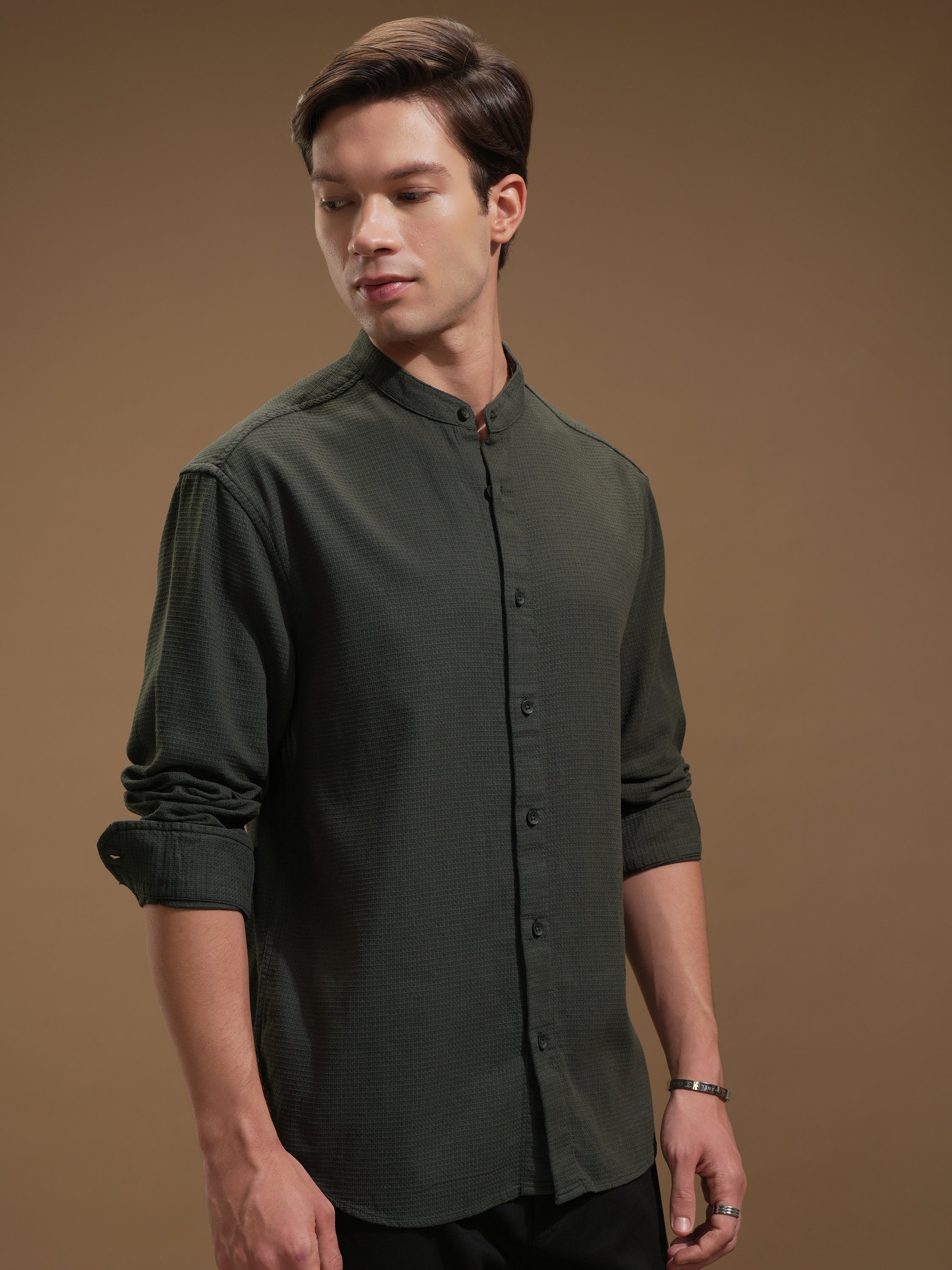 Highlander Men Green Self Design Relaxed Fit Casual Shirt - Green - Image 6
