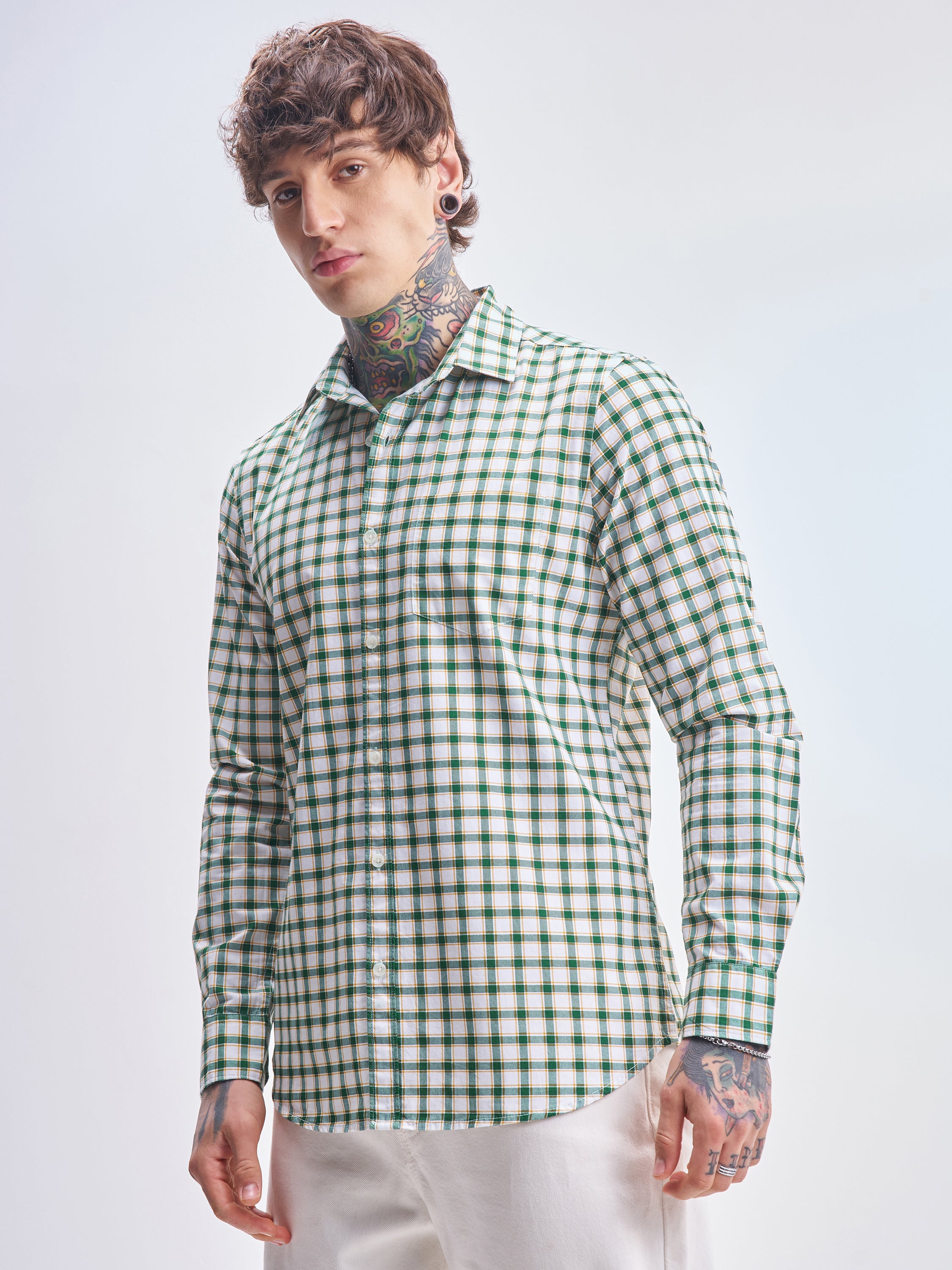Highlander Men White Checked Slim Fit Casual Shirt - White - Image 4