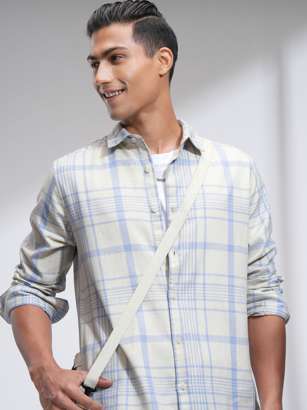 Highlander Men Cream Checked Slim Fit Casual Shirt - Cream - Image 1