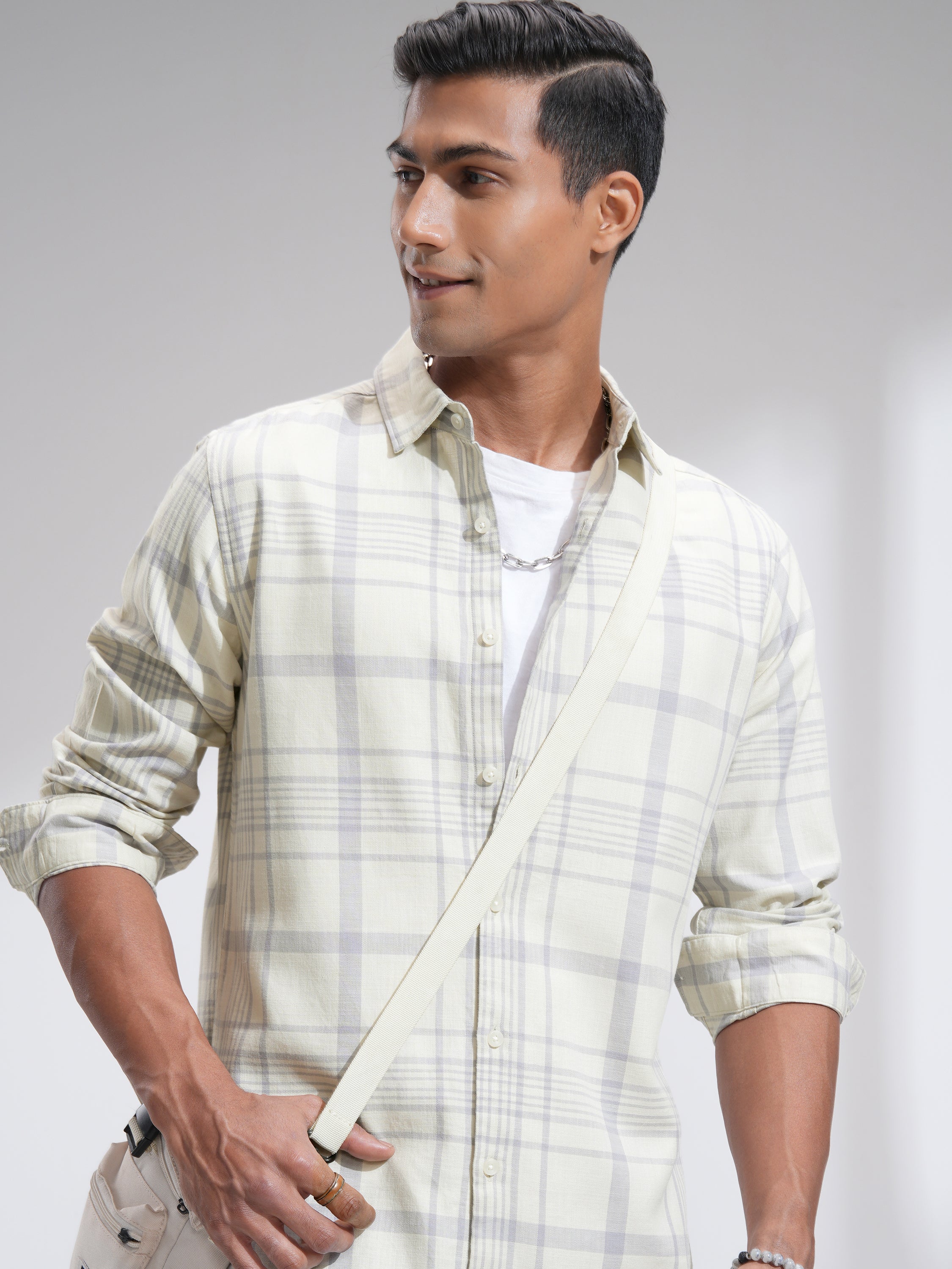 Highlander Men Cream Checked Slim Fit Casual Shirt - Cream - Image 1