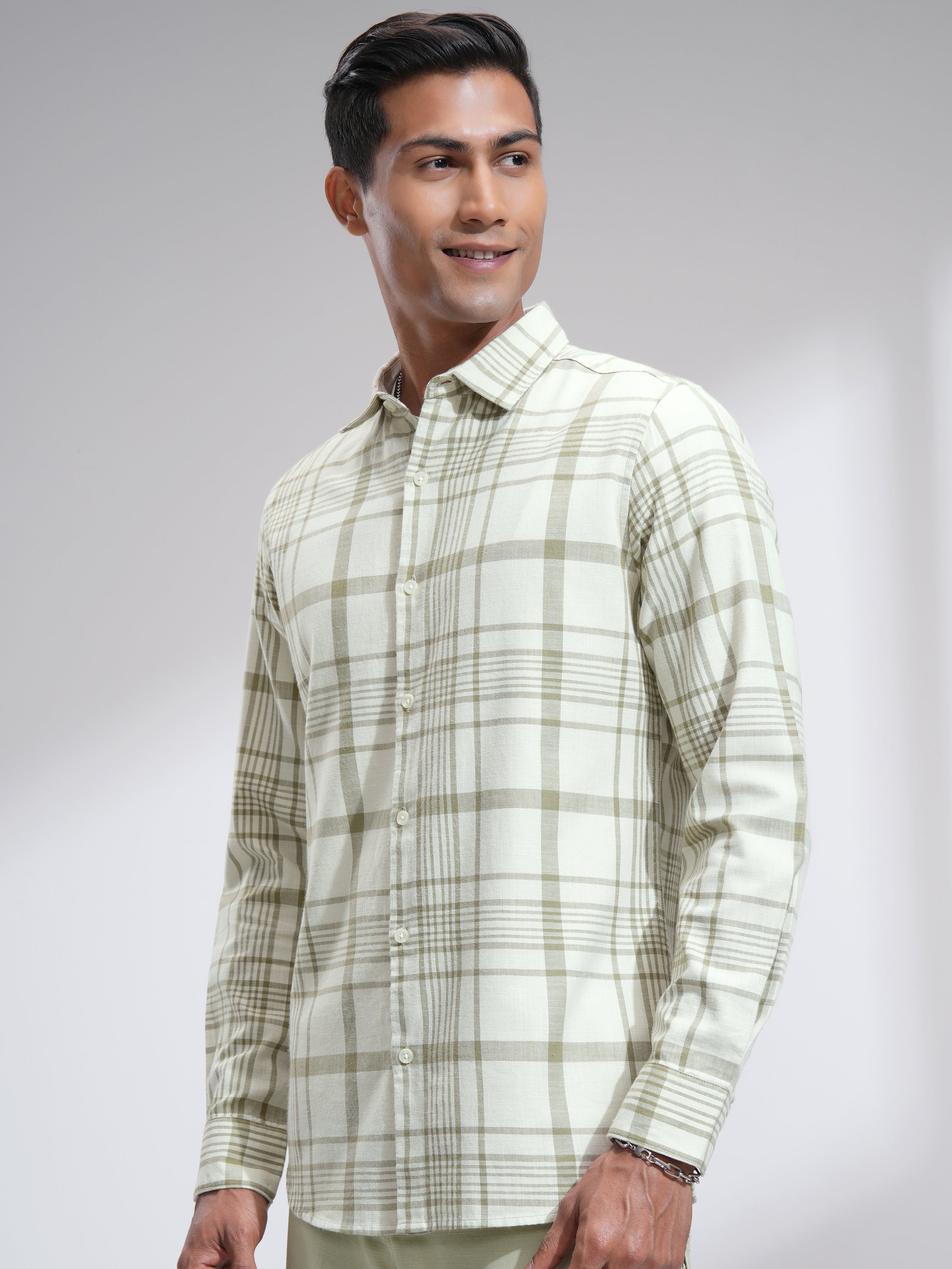 Highlander Men Cream Checked Slim Fit Casual Shirt - Cream - Image 4