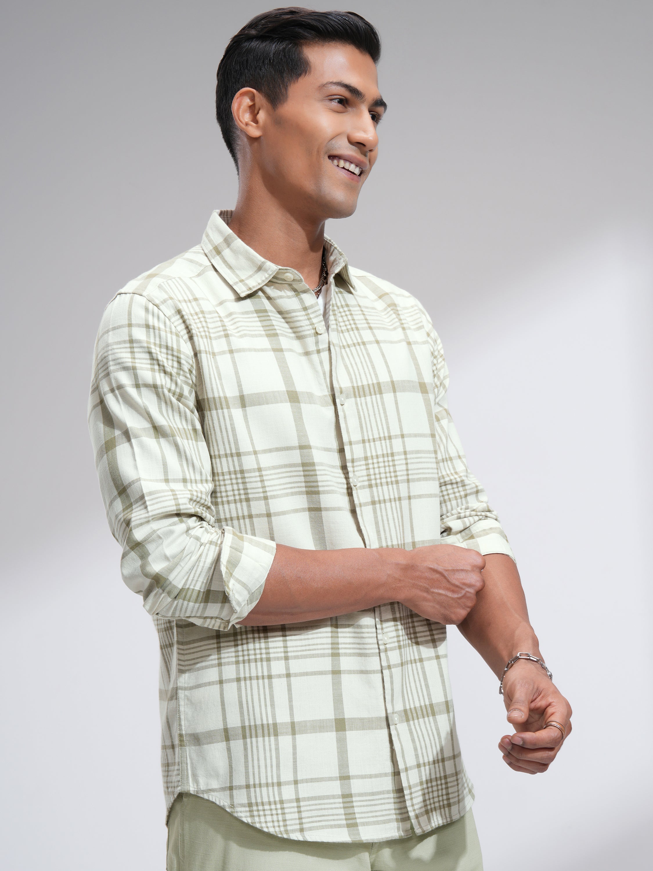 Highlander Men Cream Checked Slim Fit Casual Shirt - Cream - Image 6