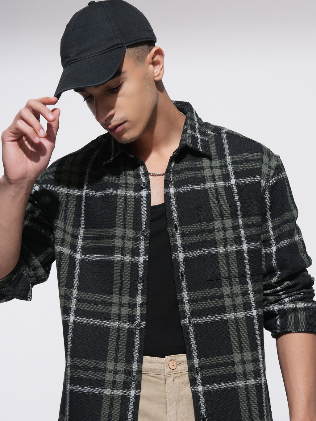 Highlander Men Black Checked Relaxed Fit Casual Shirt - Black - Image 1