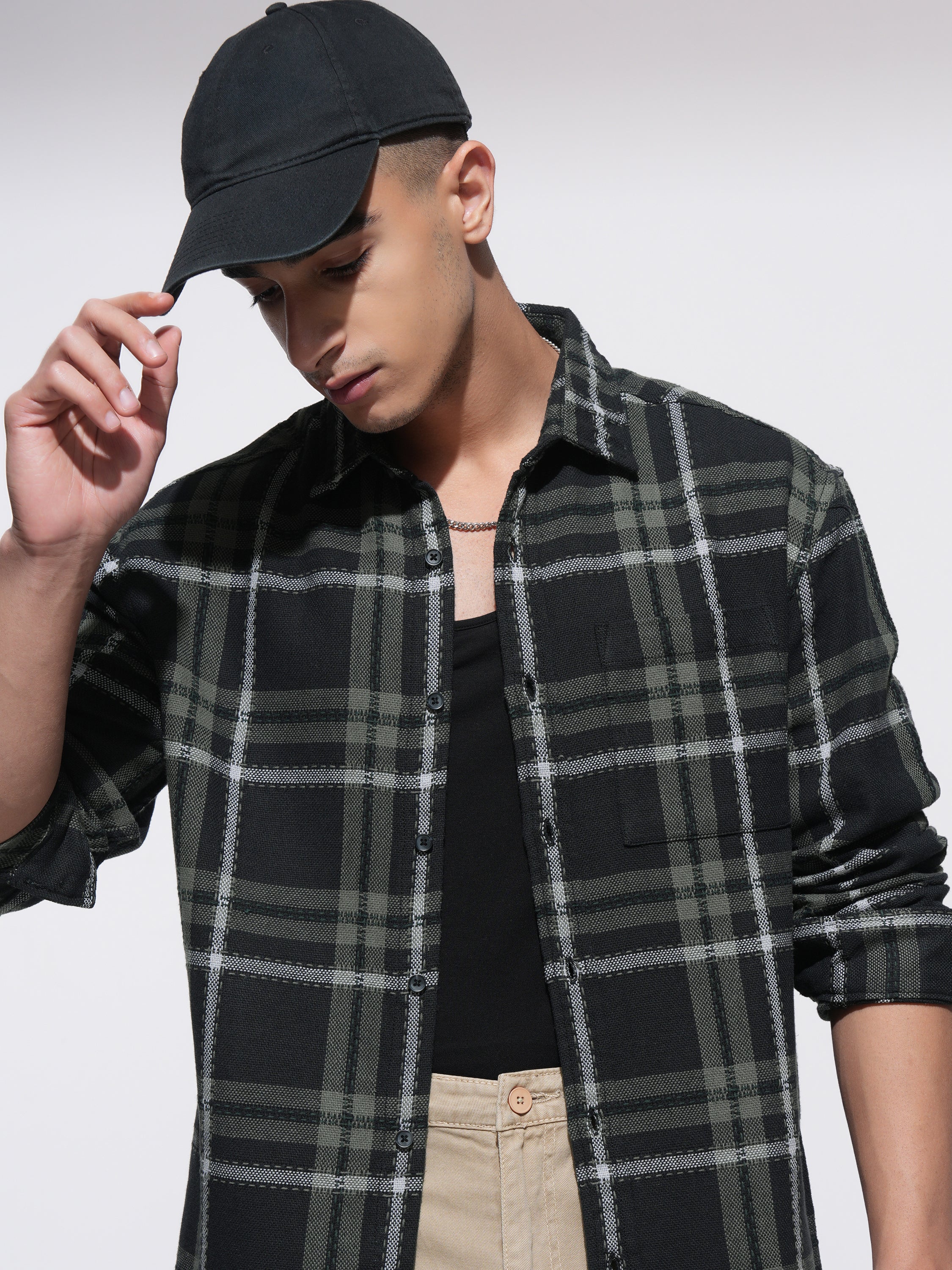 Highlander Men Black Checked Relaxed Fit Casual Shirt - Black - Image 1
